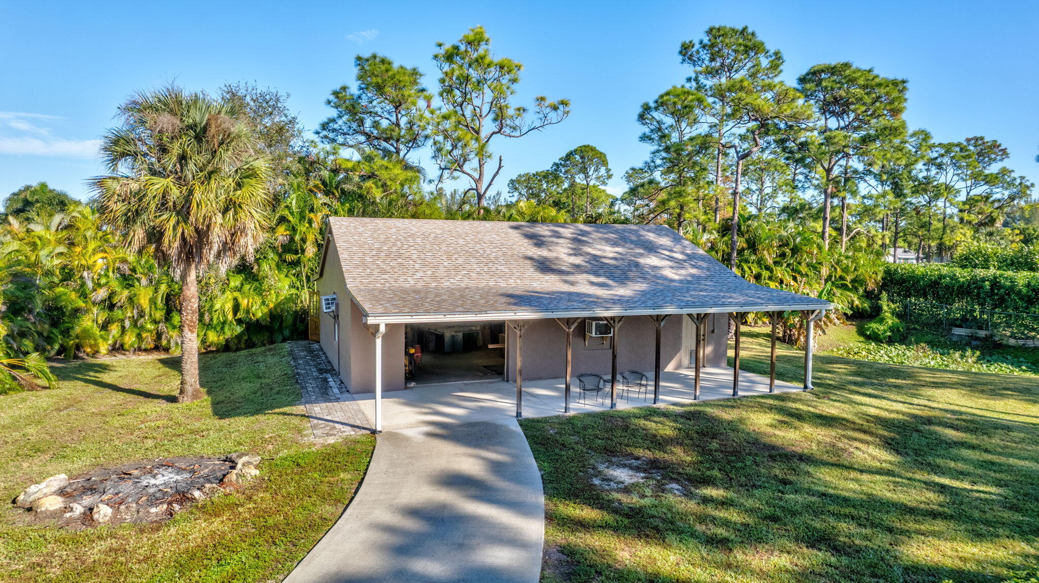 11225 68th Street N