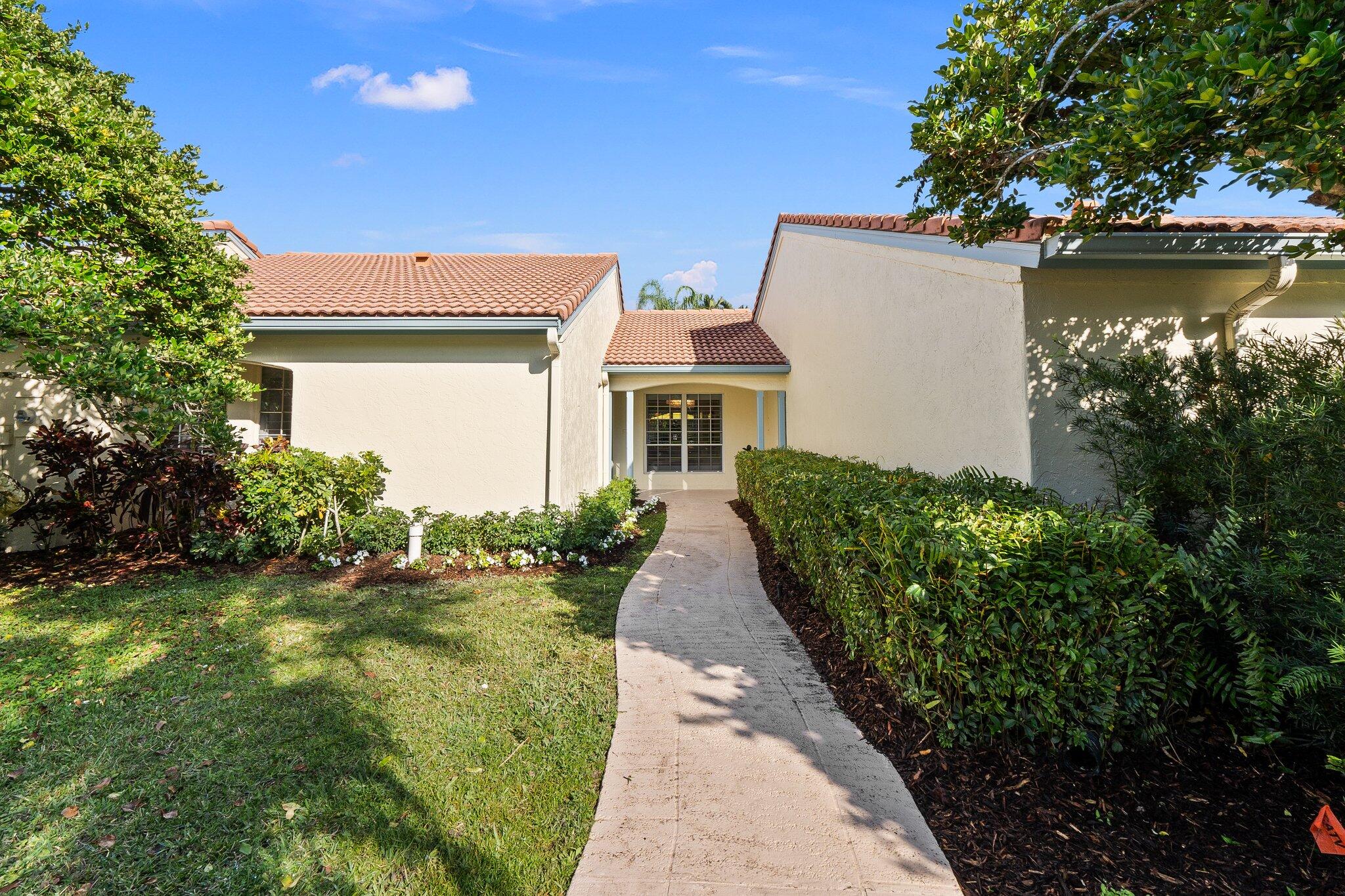 2474 Vista Del Prado Drive