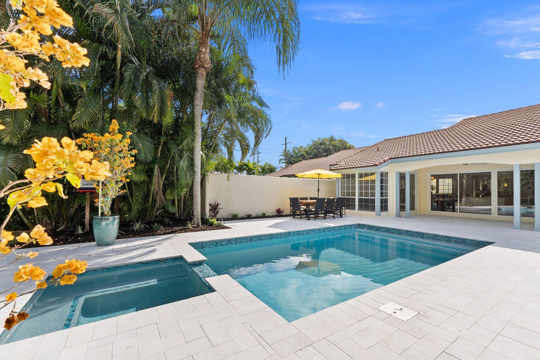 2474 Vista Del Prado Drive
