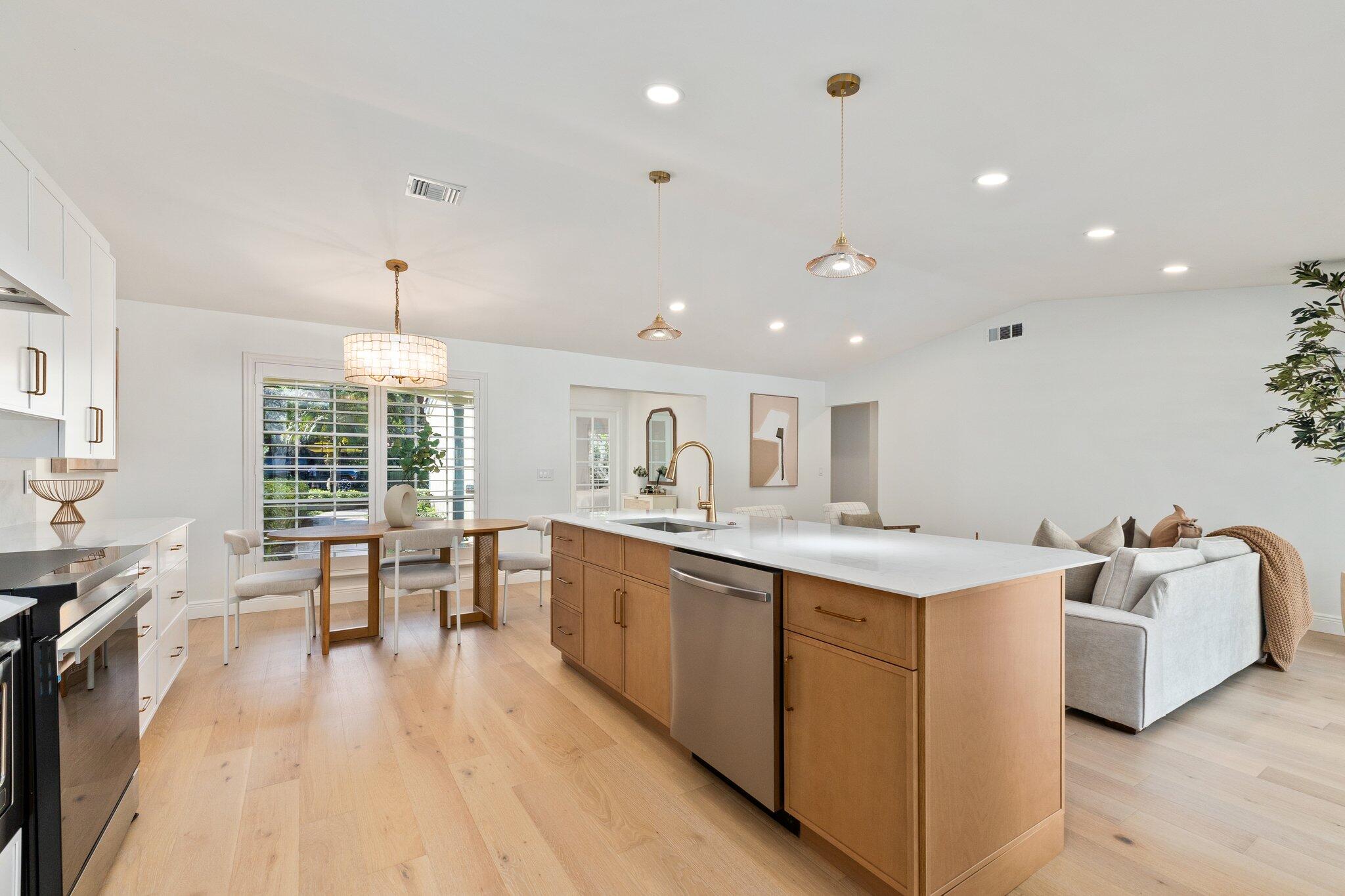 2474 Vista Del Prado Drive