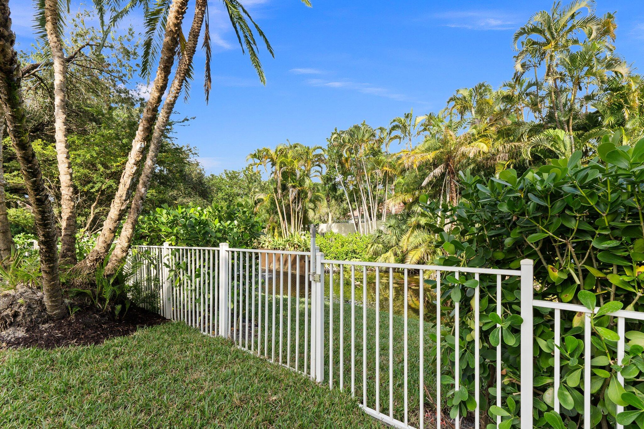 2474 Vista Del Prado Drive