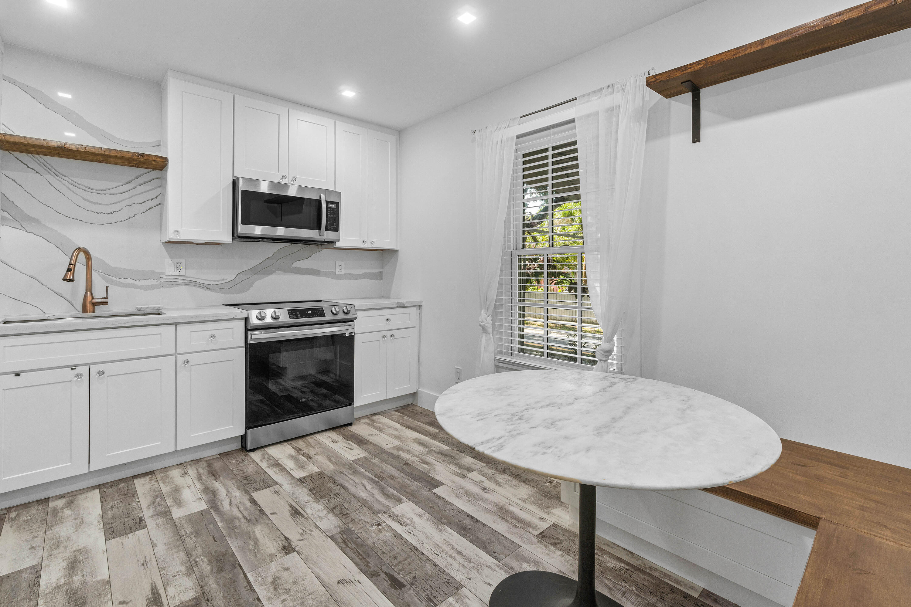 744 Sunset Road