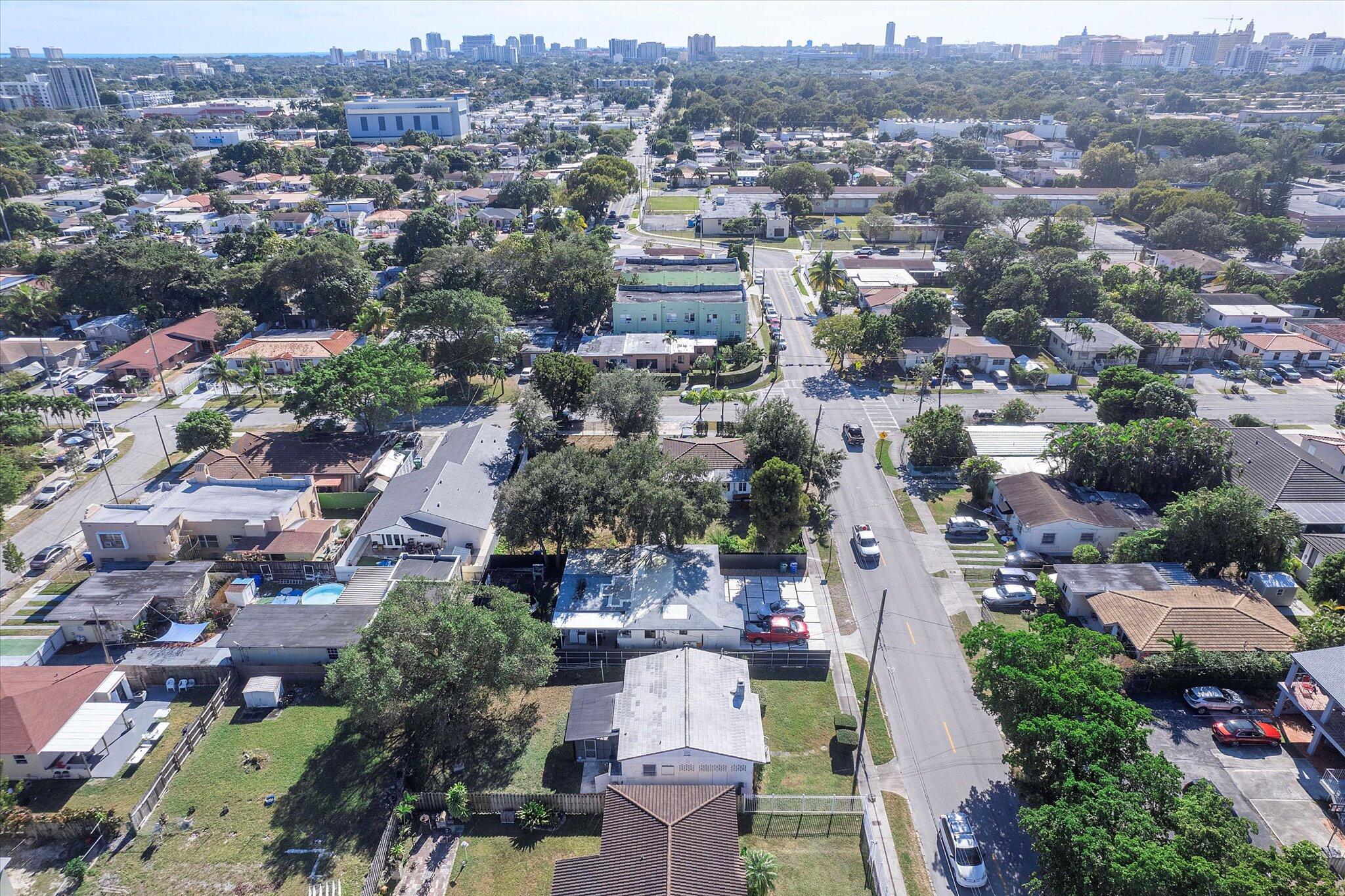 313 SW 32nd Avenue