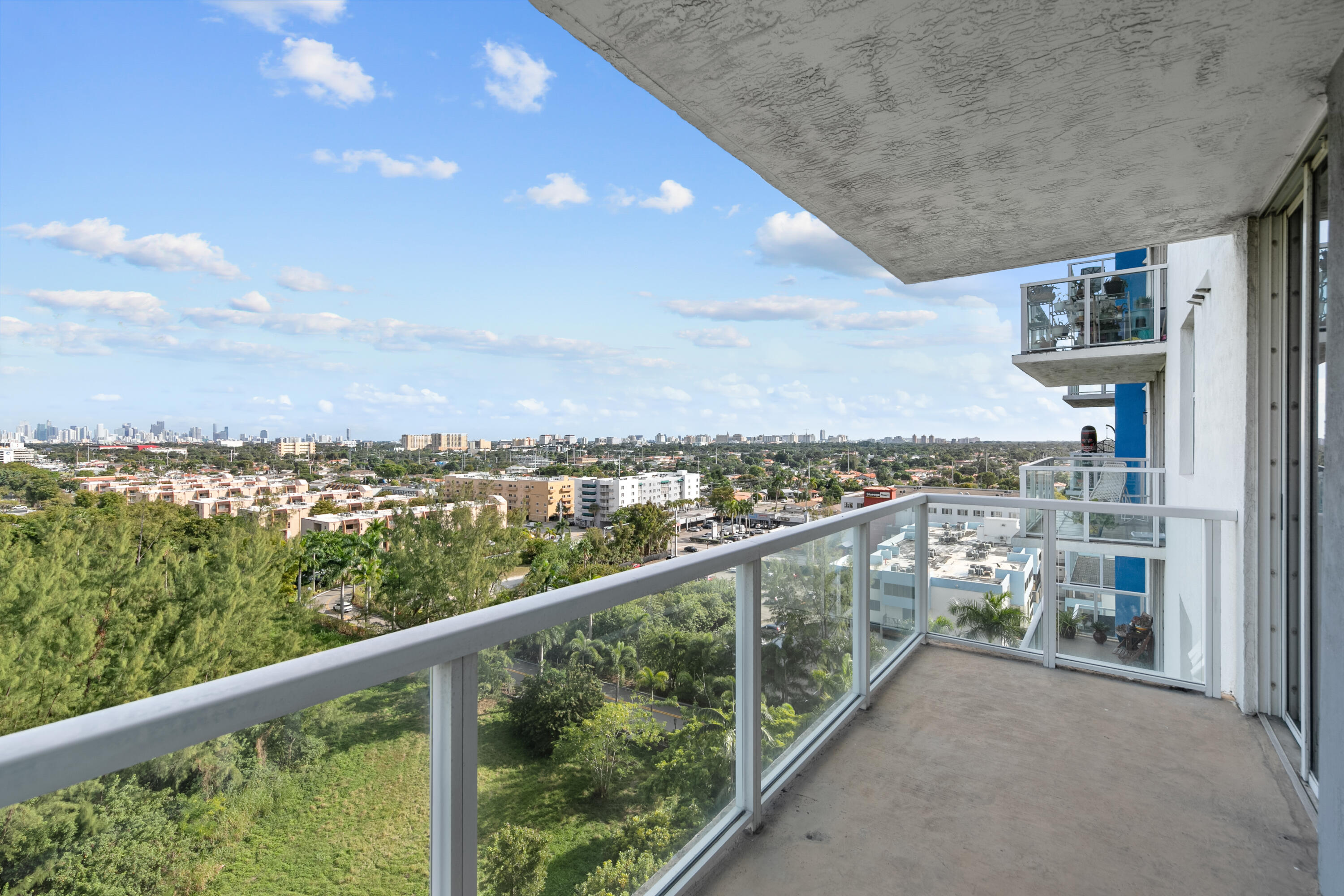 5077 NW 7th Street 1211