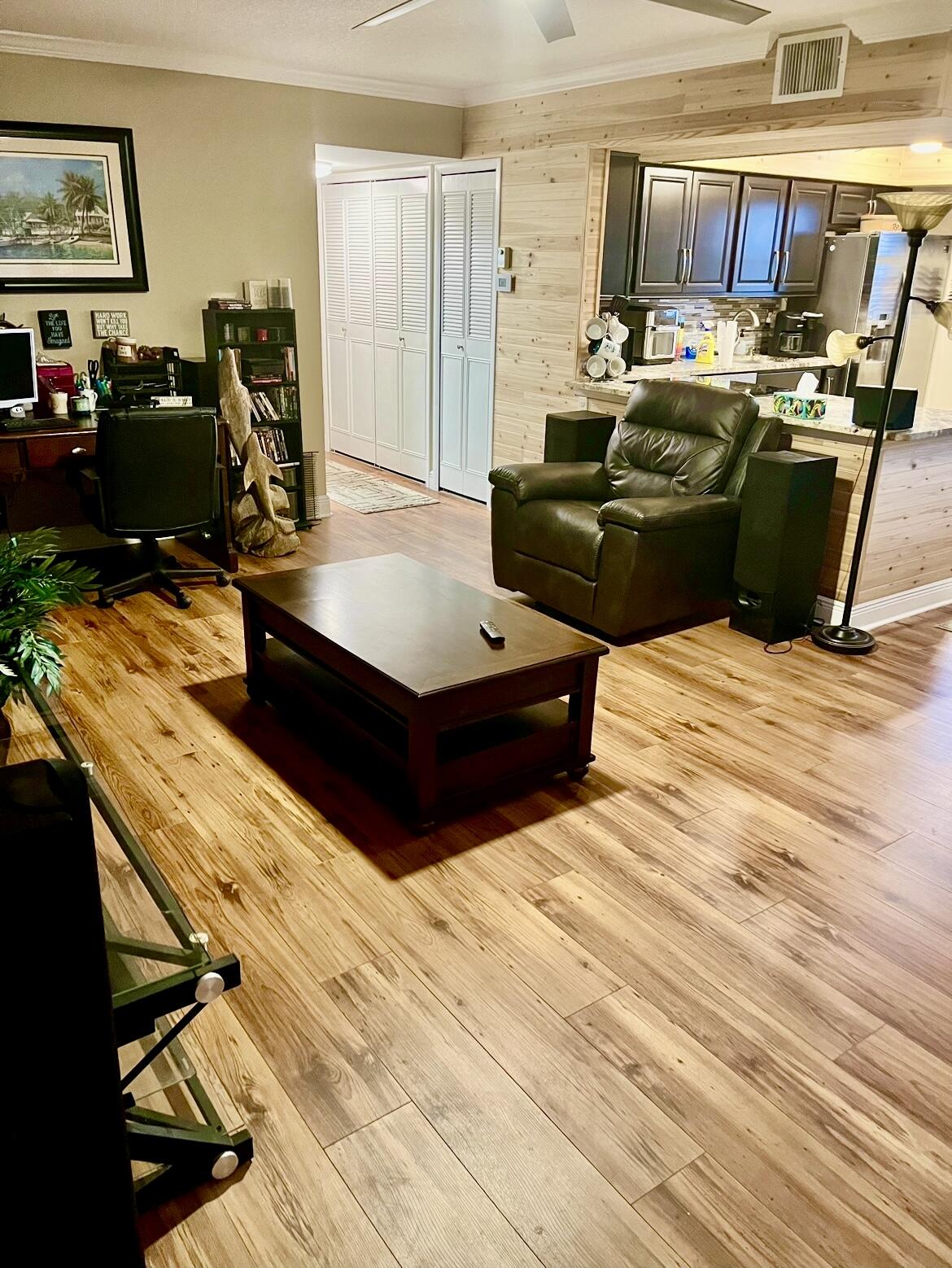 2600 S Kanner Highway W12