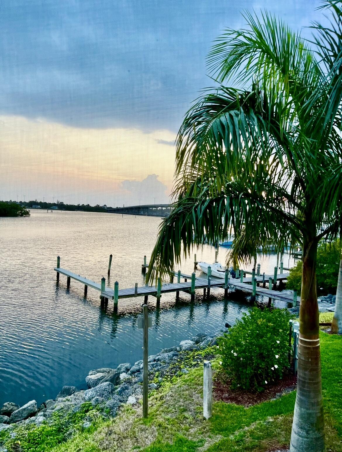 2600 S Kanner Highway W12