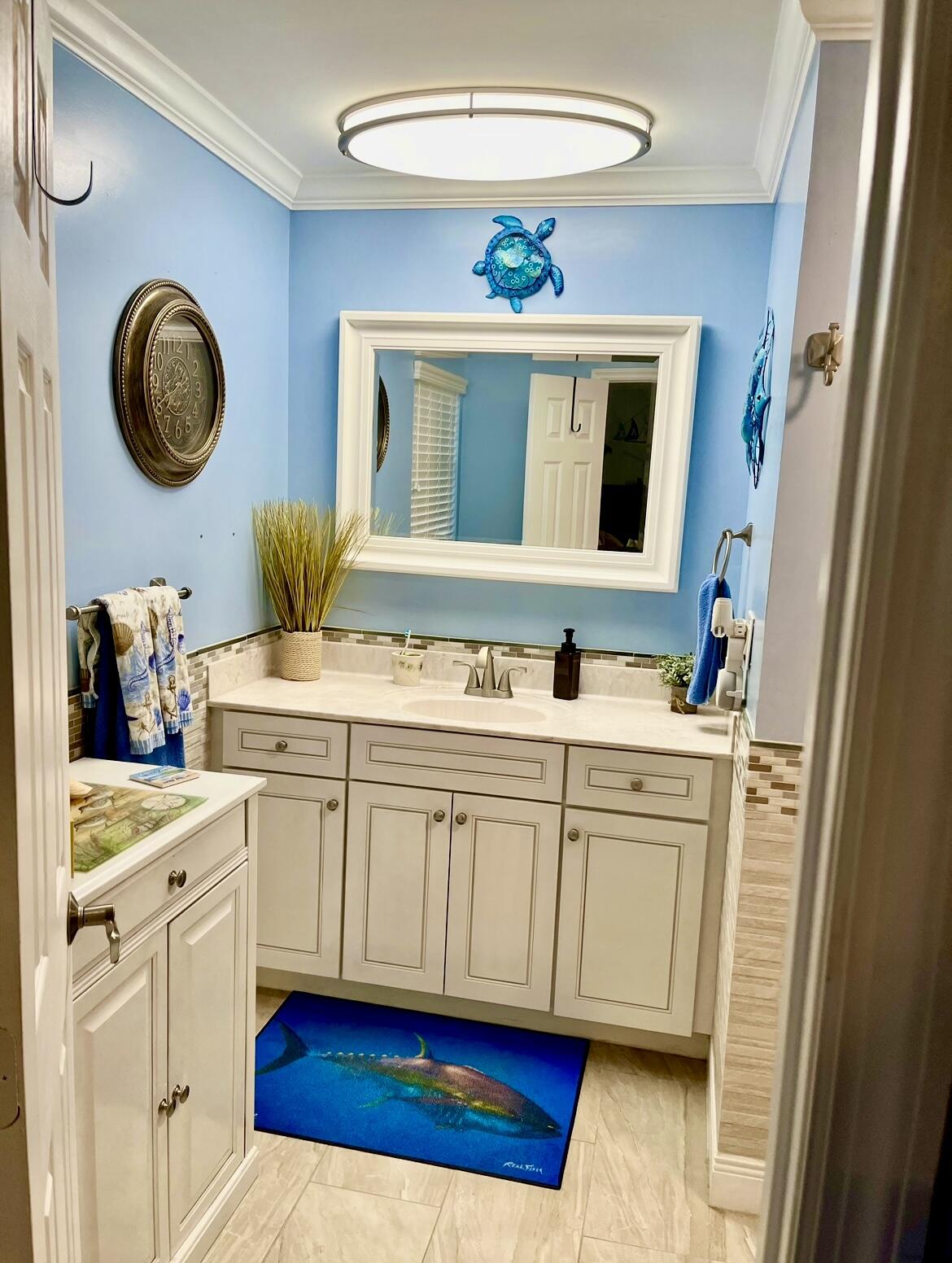 2600 S Kanner Highway W12