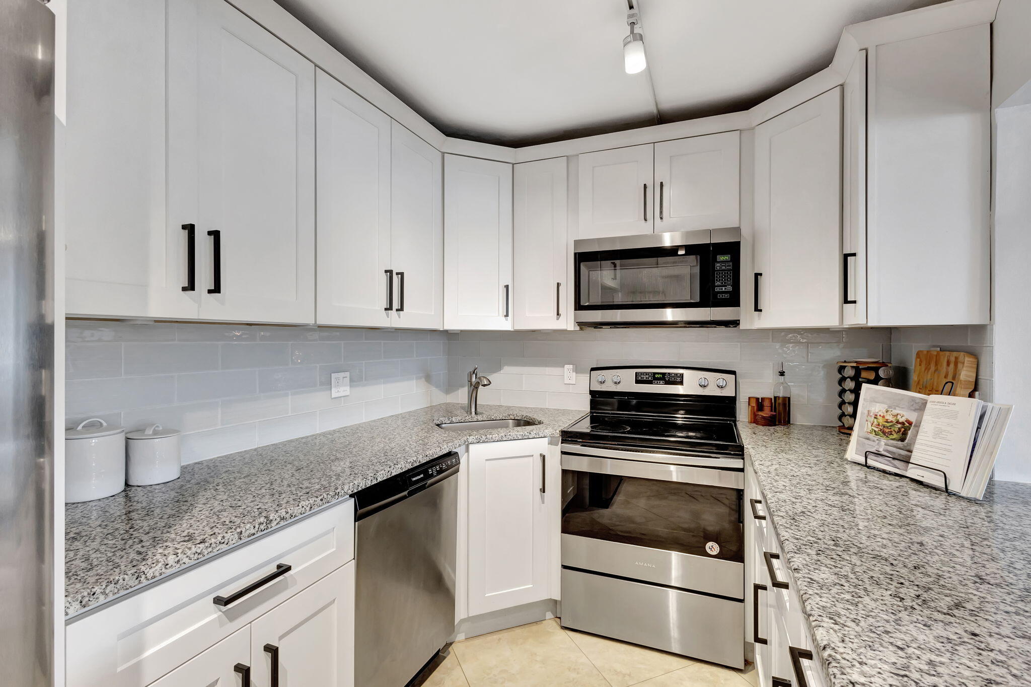 1003 Green Pine Boulevard C1