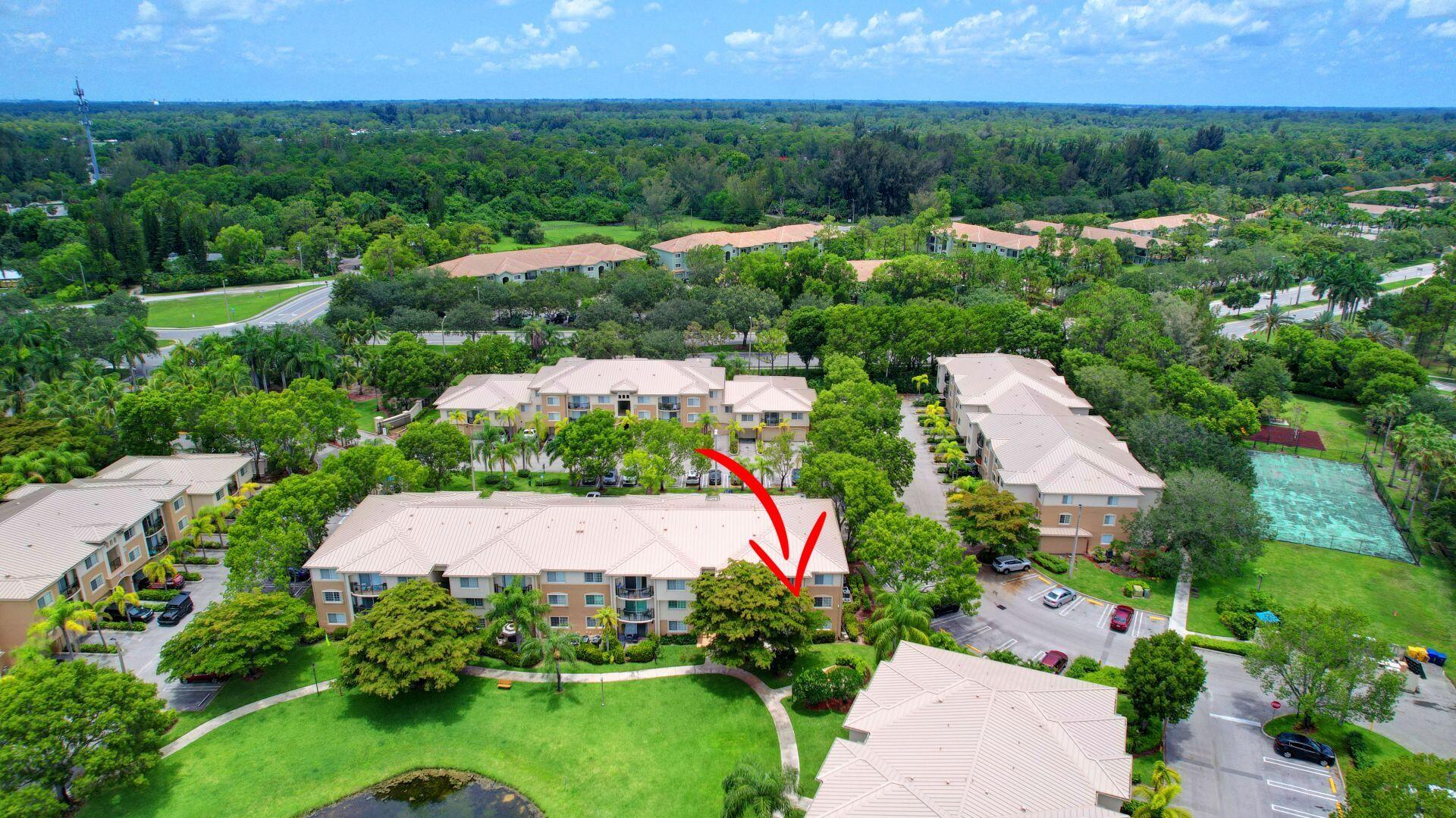 300 Crestwood Court N 304
