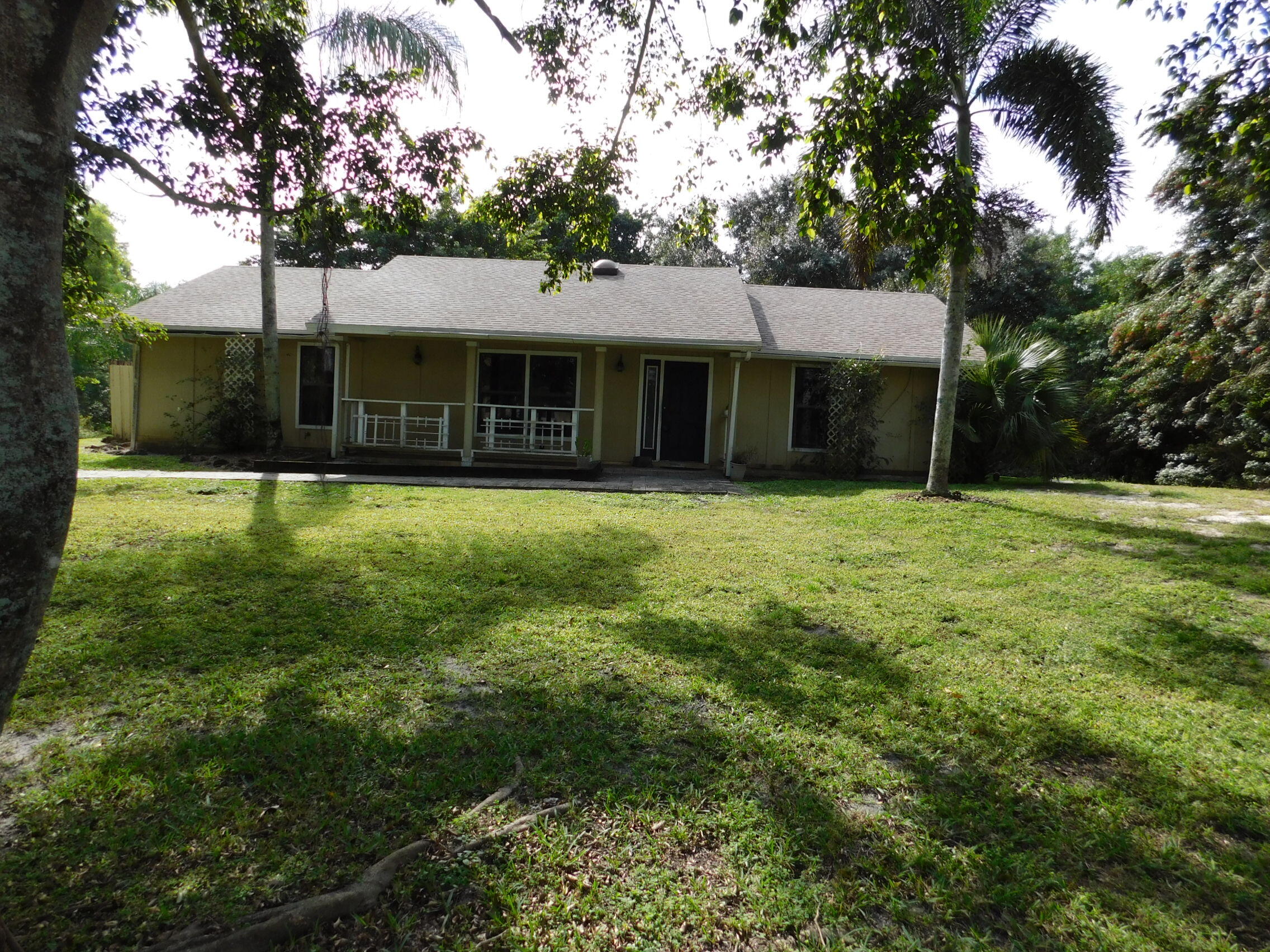 16114 E Aintree Drive