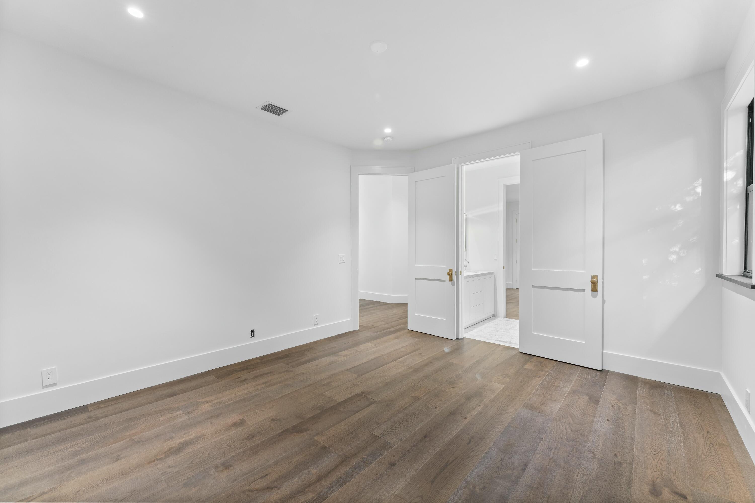 11265 Isle Brook Court
