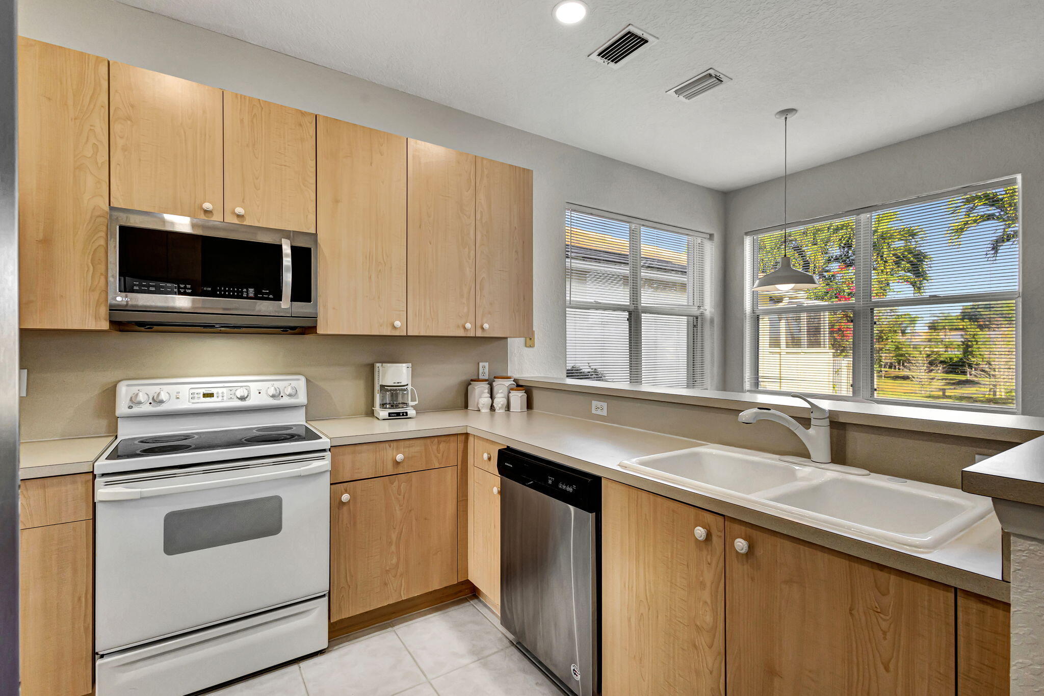 15125 Newquay Court