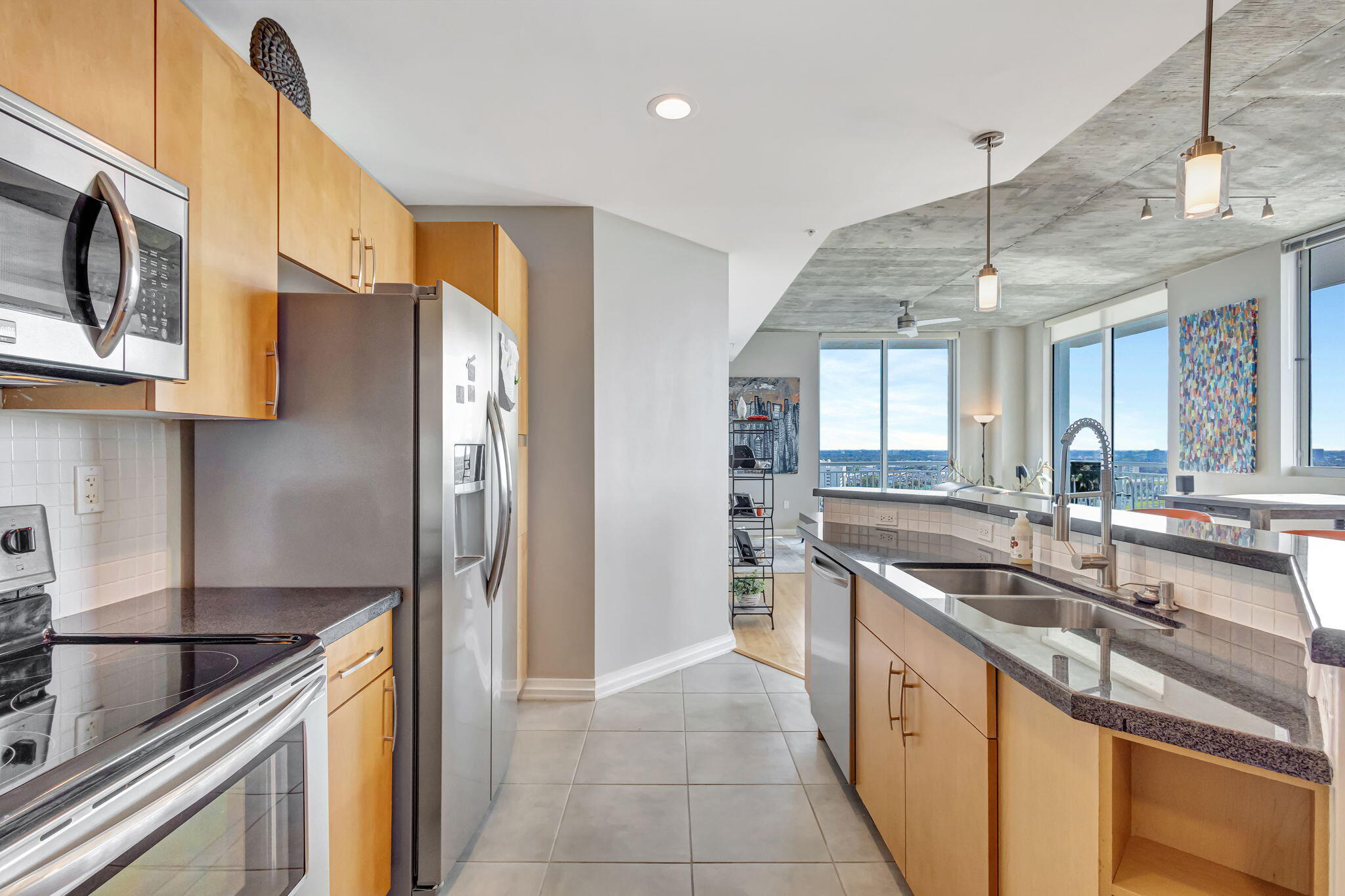 300 S Australian 1513 Avenue 1513