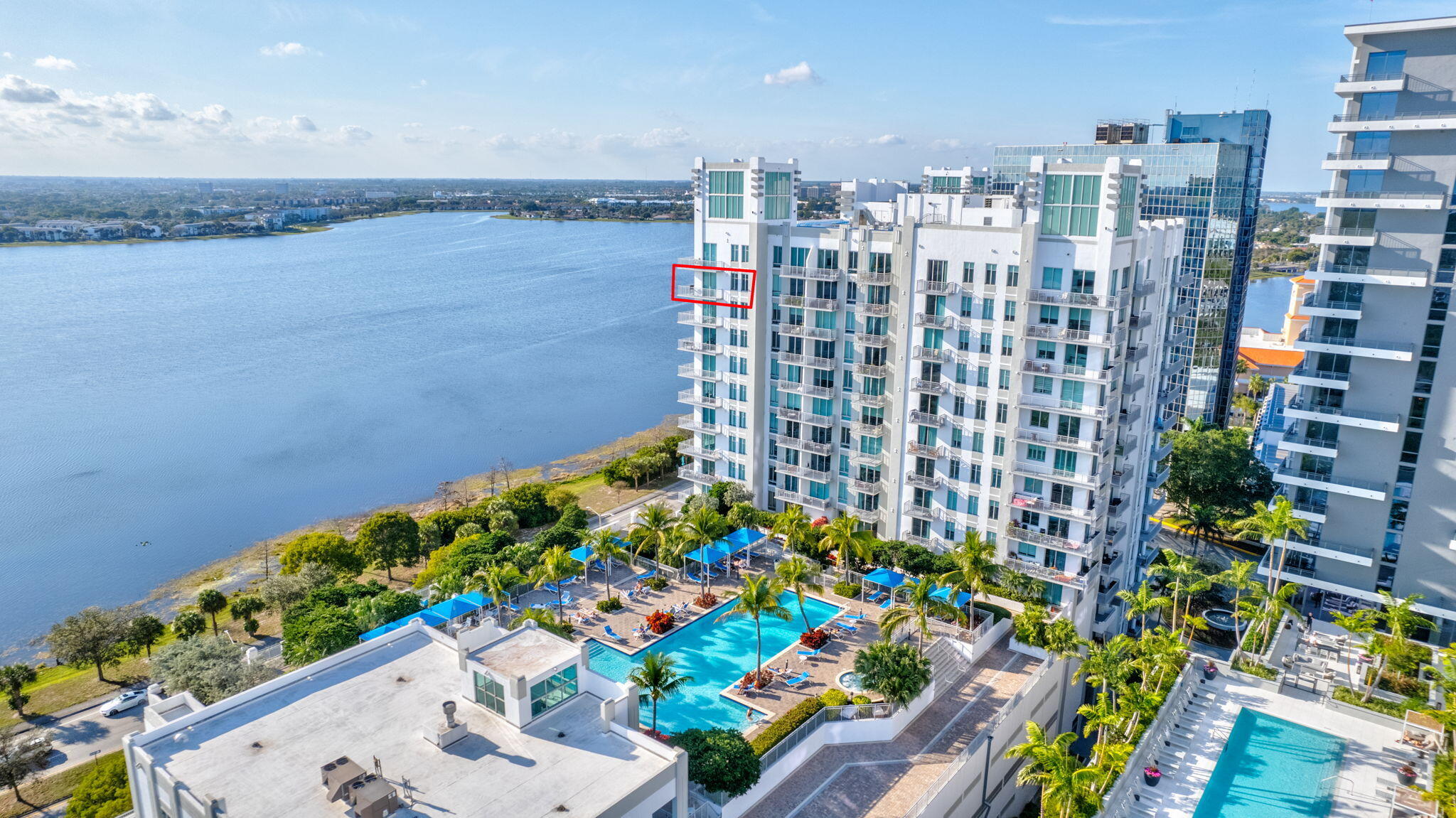 300 S Australian 1513 Avenue 1513