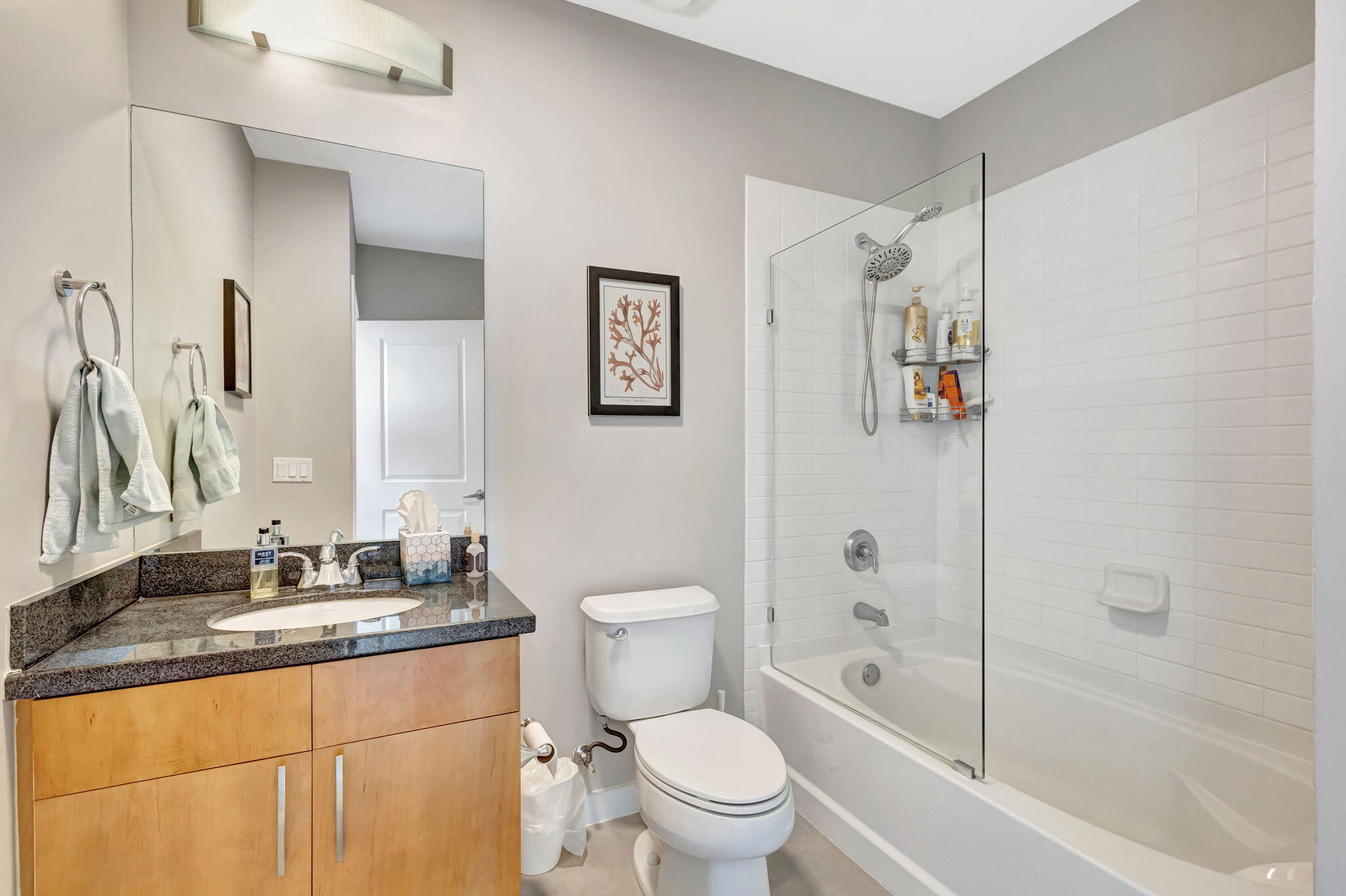300 S Australian 1513 Avenue 1513