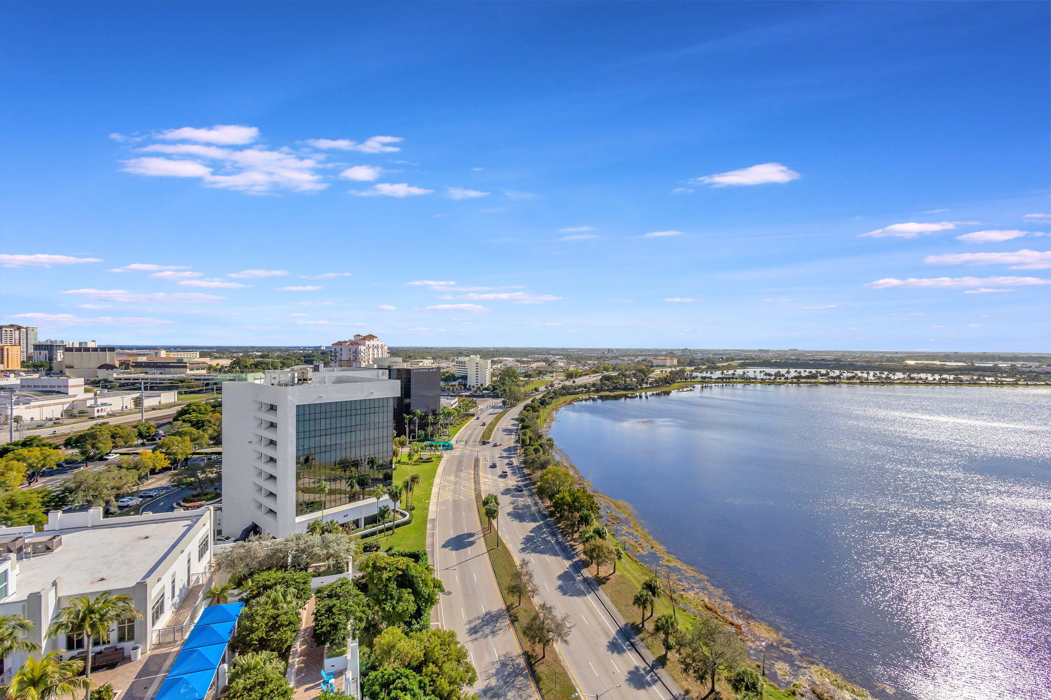 300 S Australian 1513 Avenue 1513