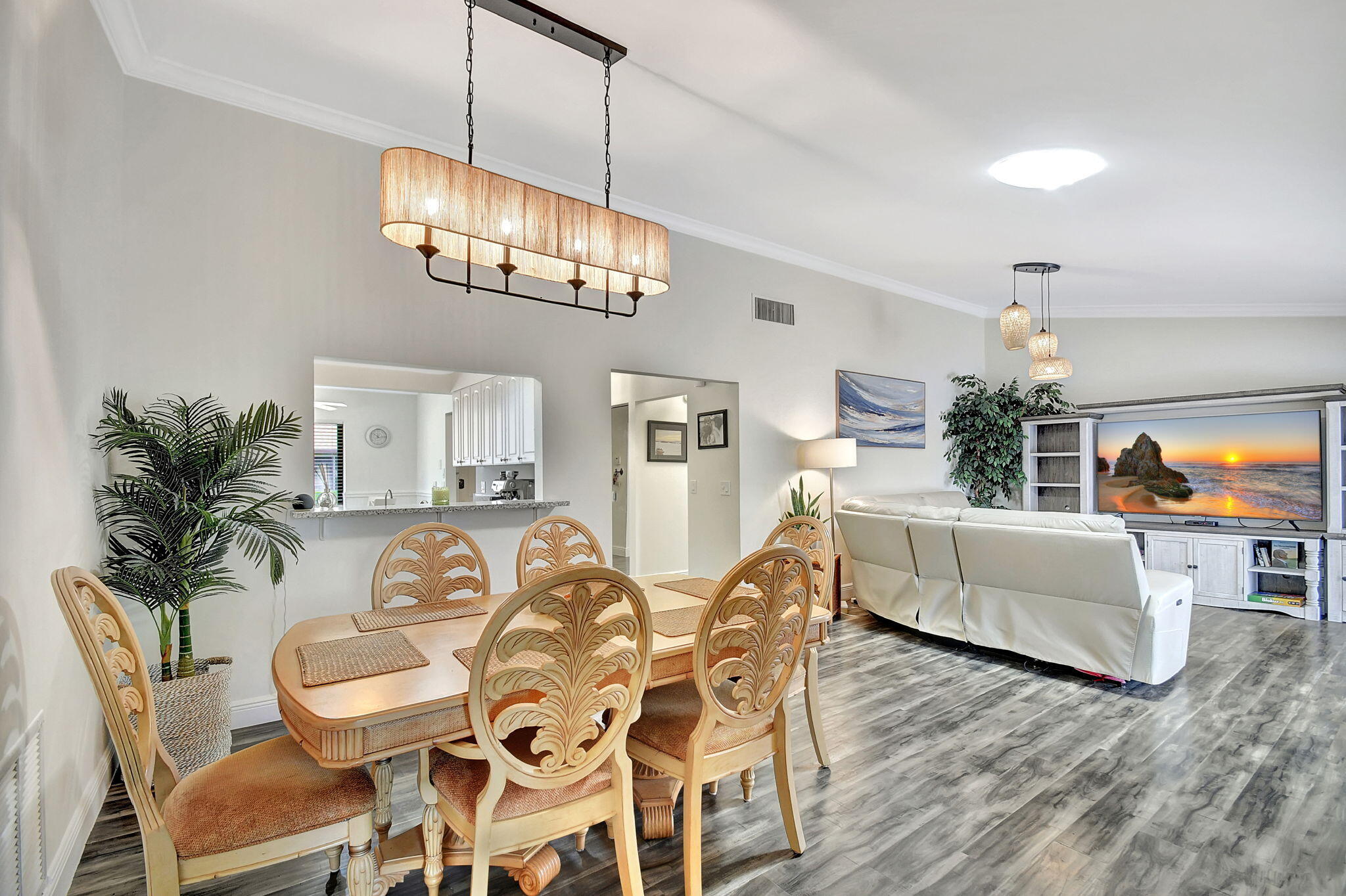 6263 Tall Cypress Circle