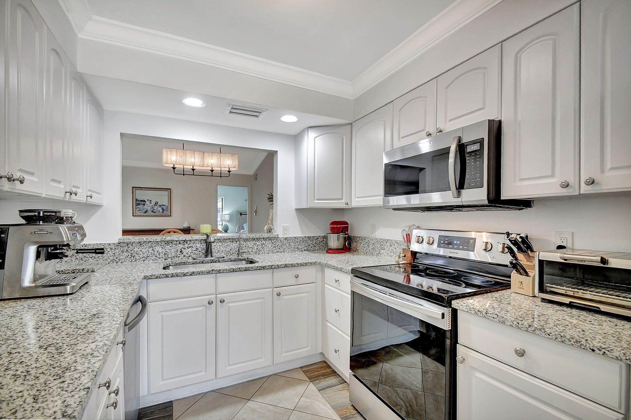 6263 Tall Cypress Circle