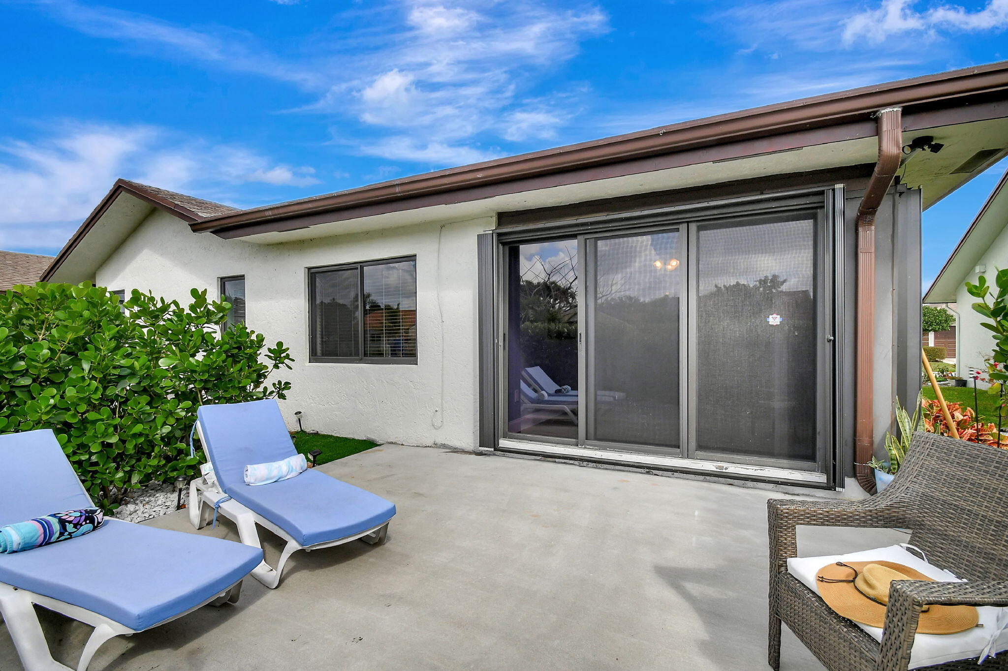 6263 Tall Cypress Circle