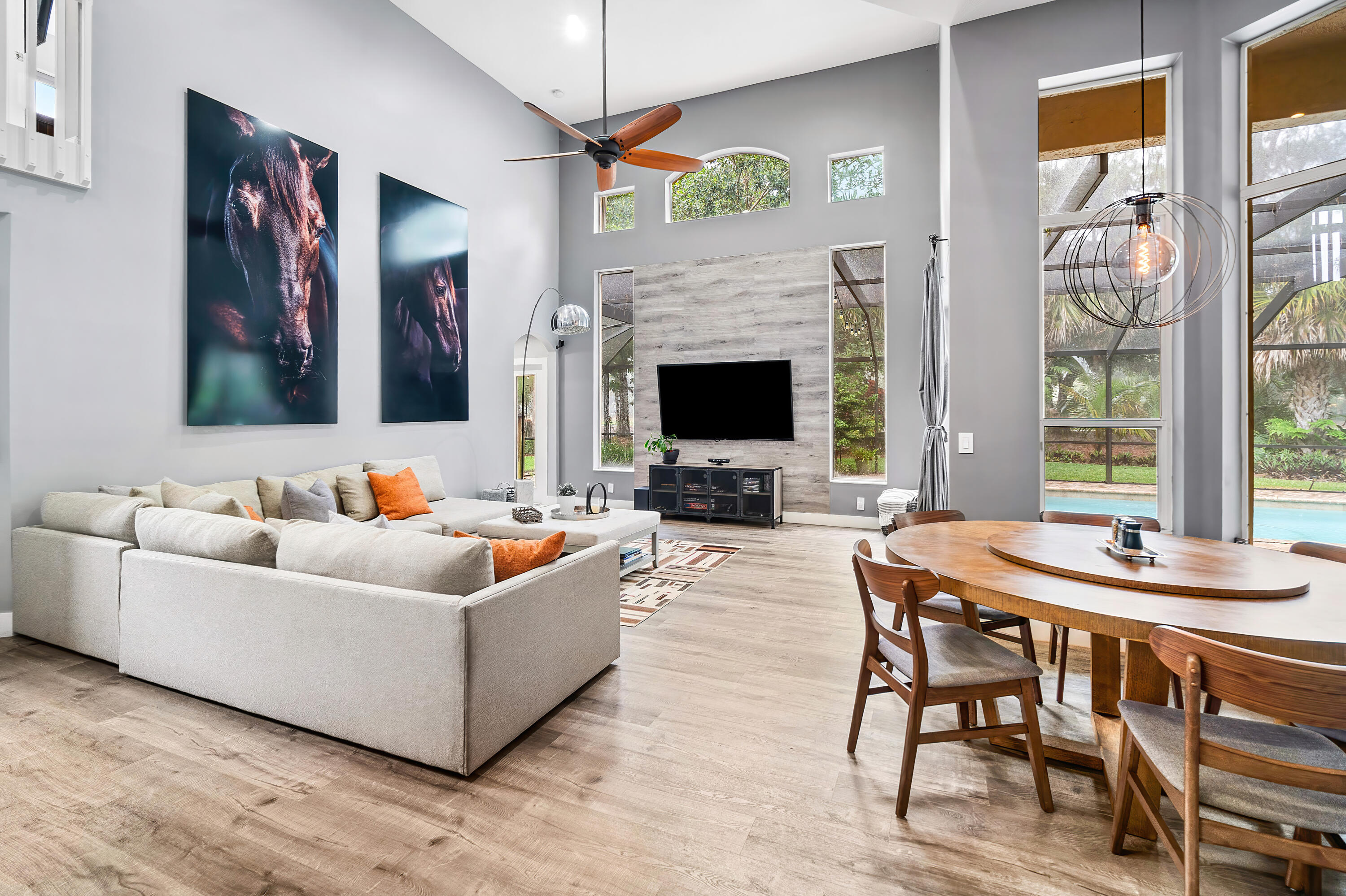 600 Cypress Green Circle