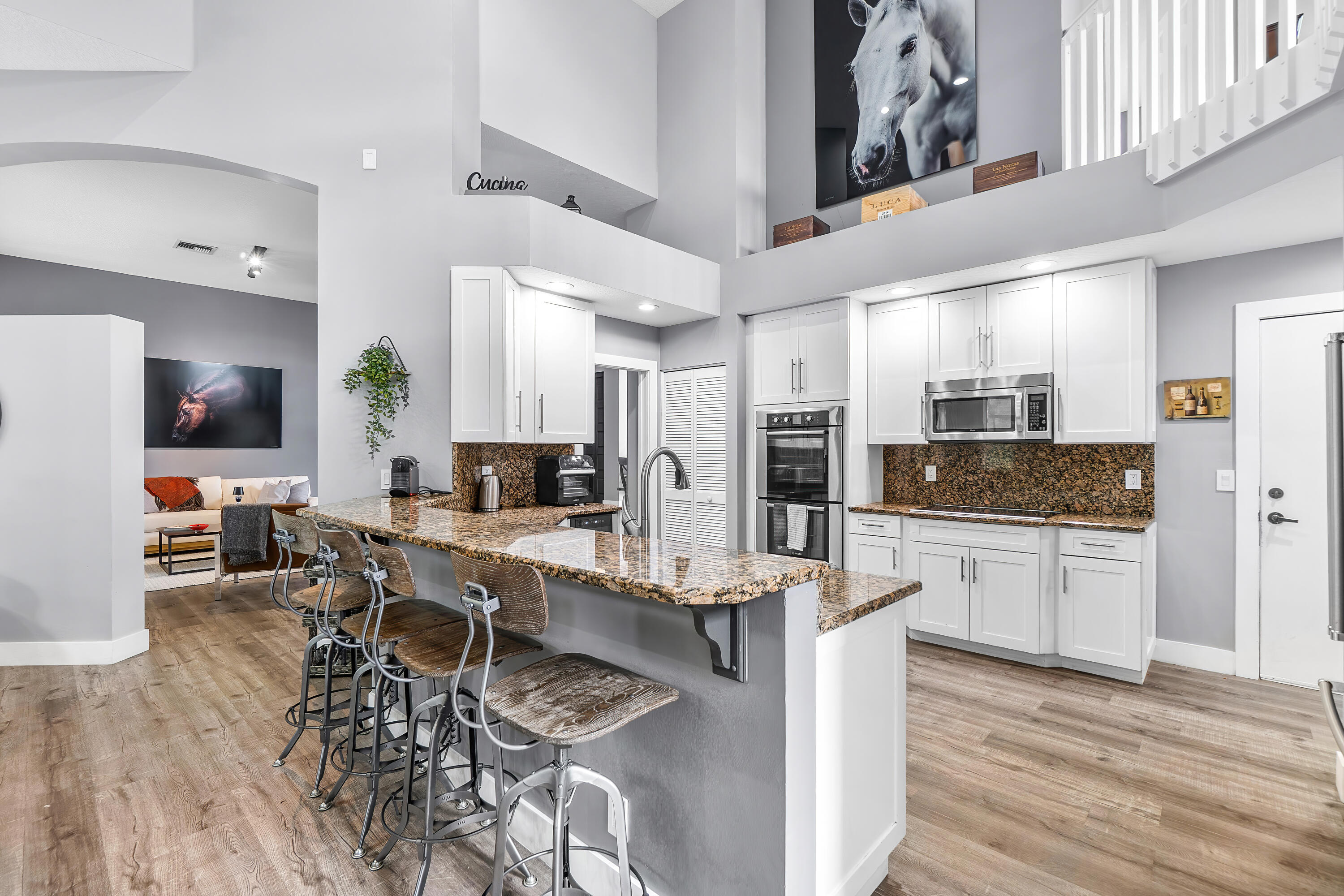 600 Cypress Green Circle