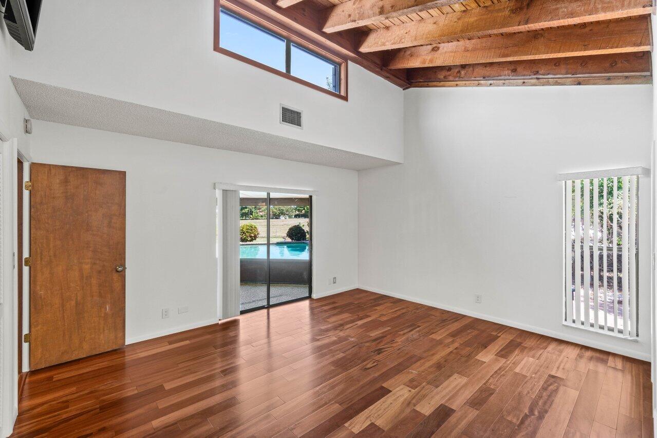 501 NW 55th Terrace