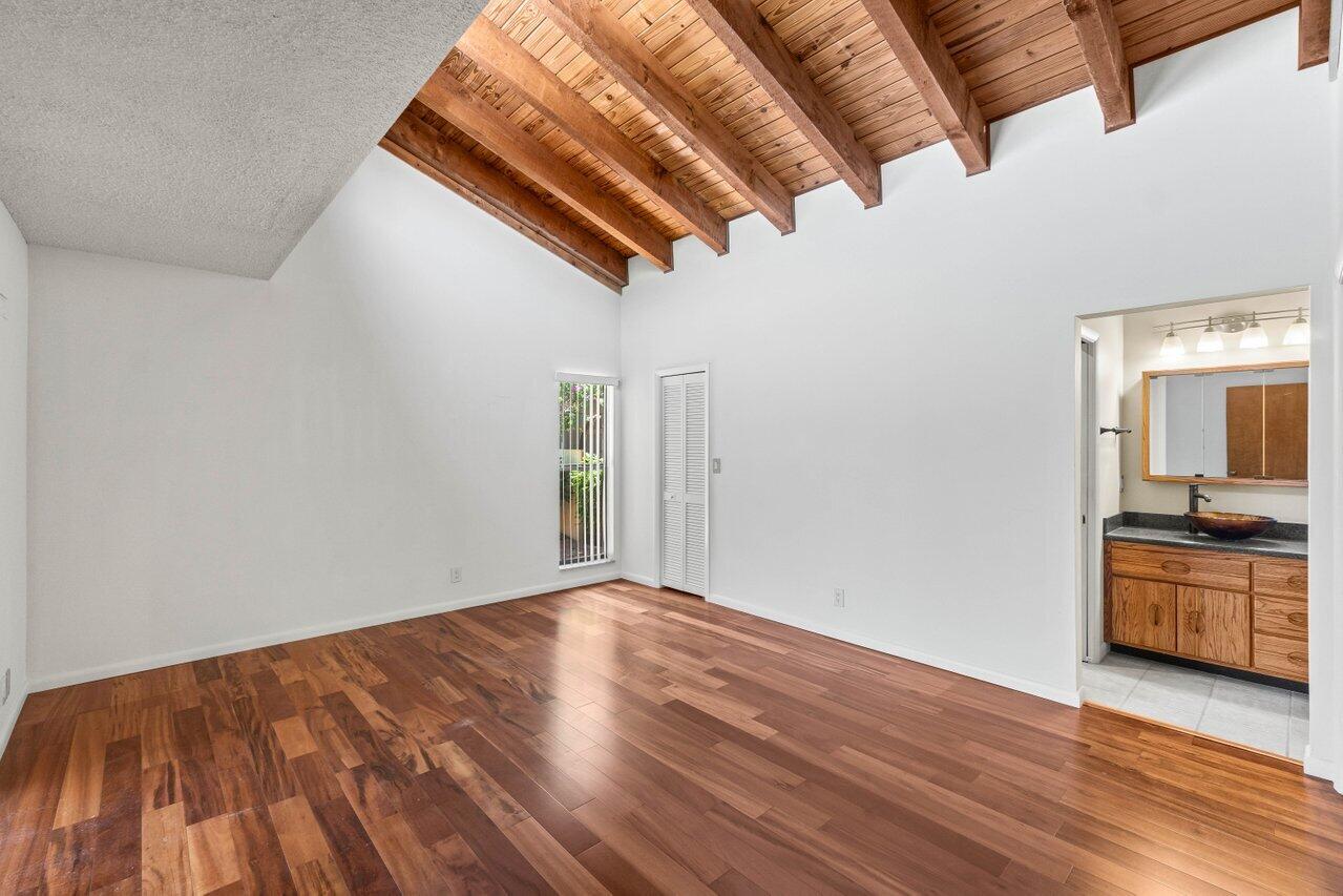 501 NW 55th Terrace