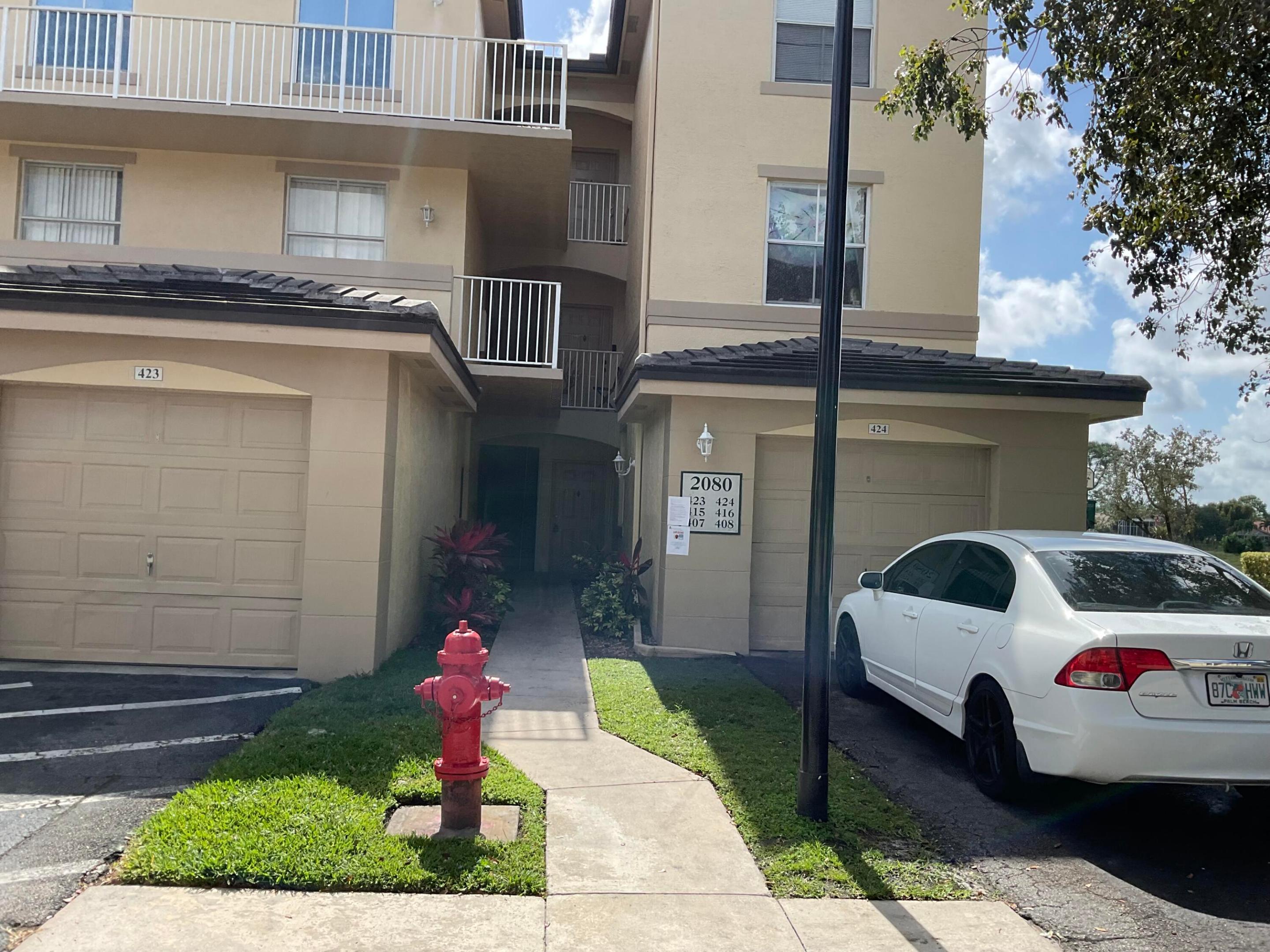 2080 Greenview Shores Boulevard Apt 408