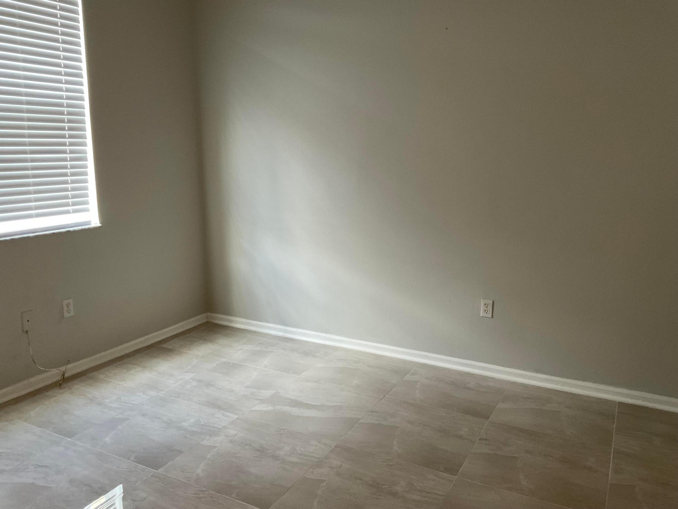 2080 Greenview Shores Boulevard Apt 408