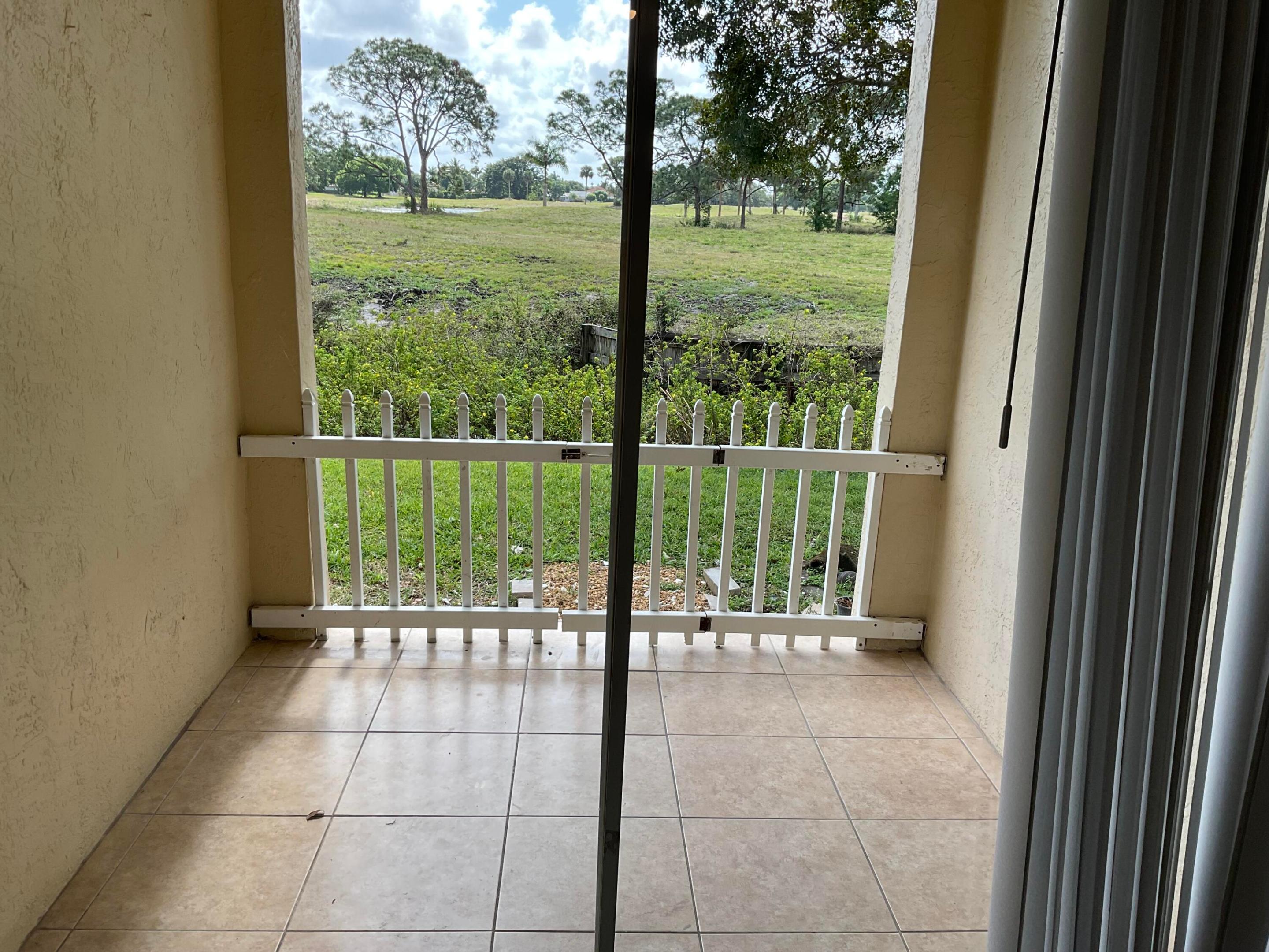 2080 Greenview Shores Boulevard Apt 408