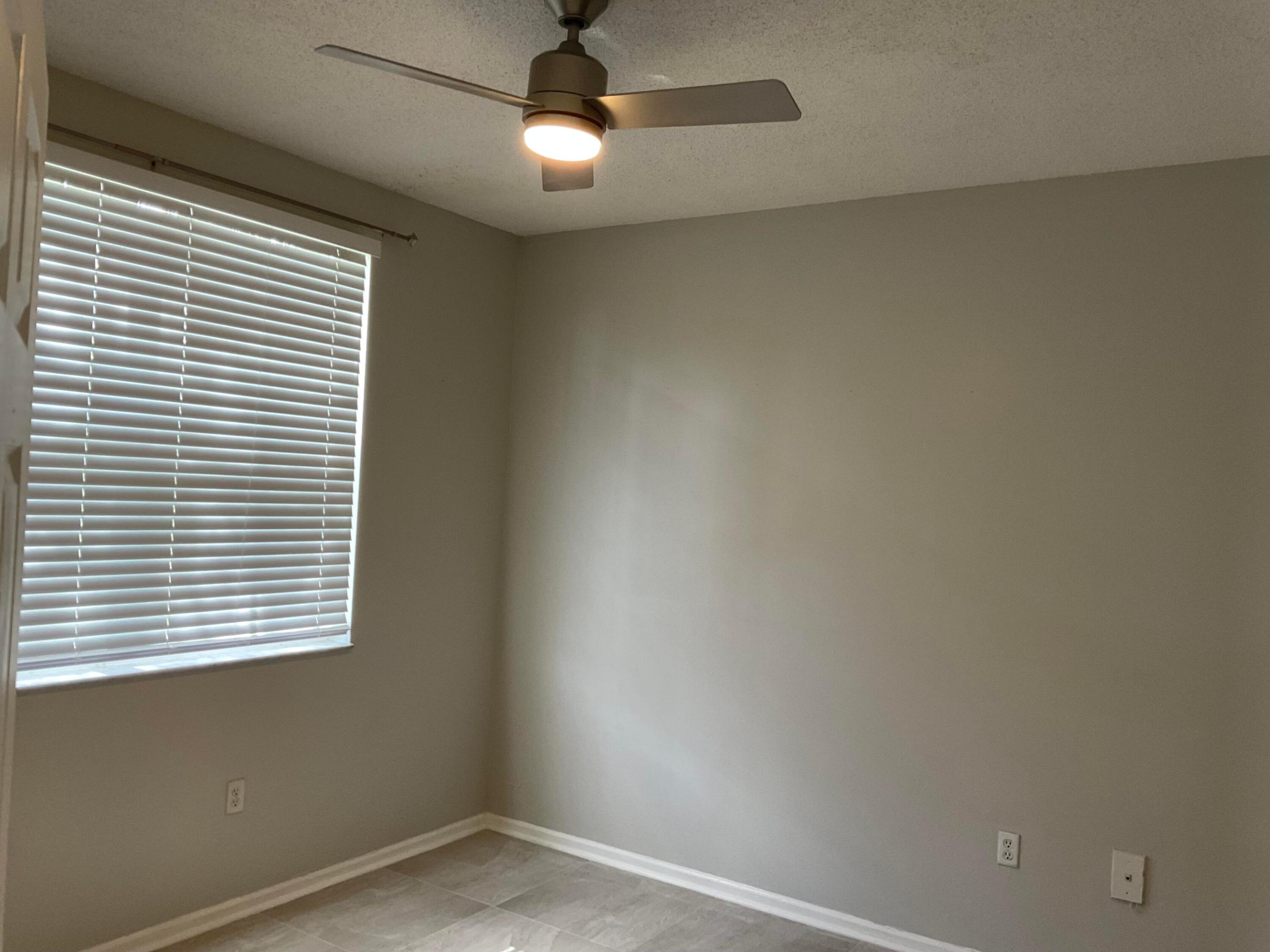 2080 Greenview Shores Boulevard Apt 408