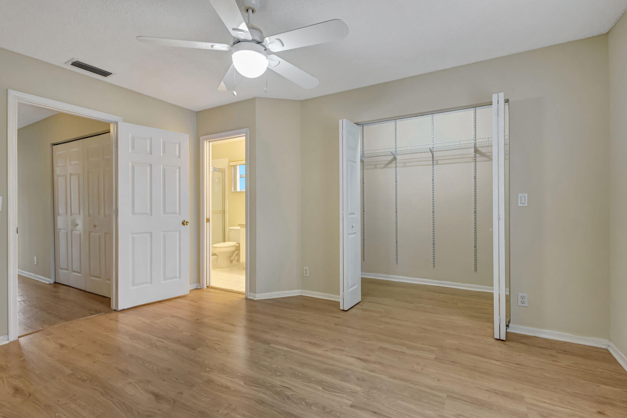 4956 Palmbrooke Circle
