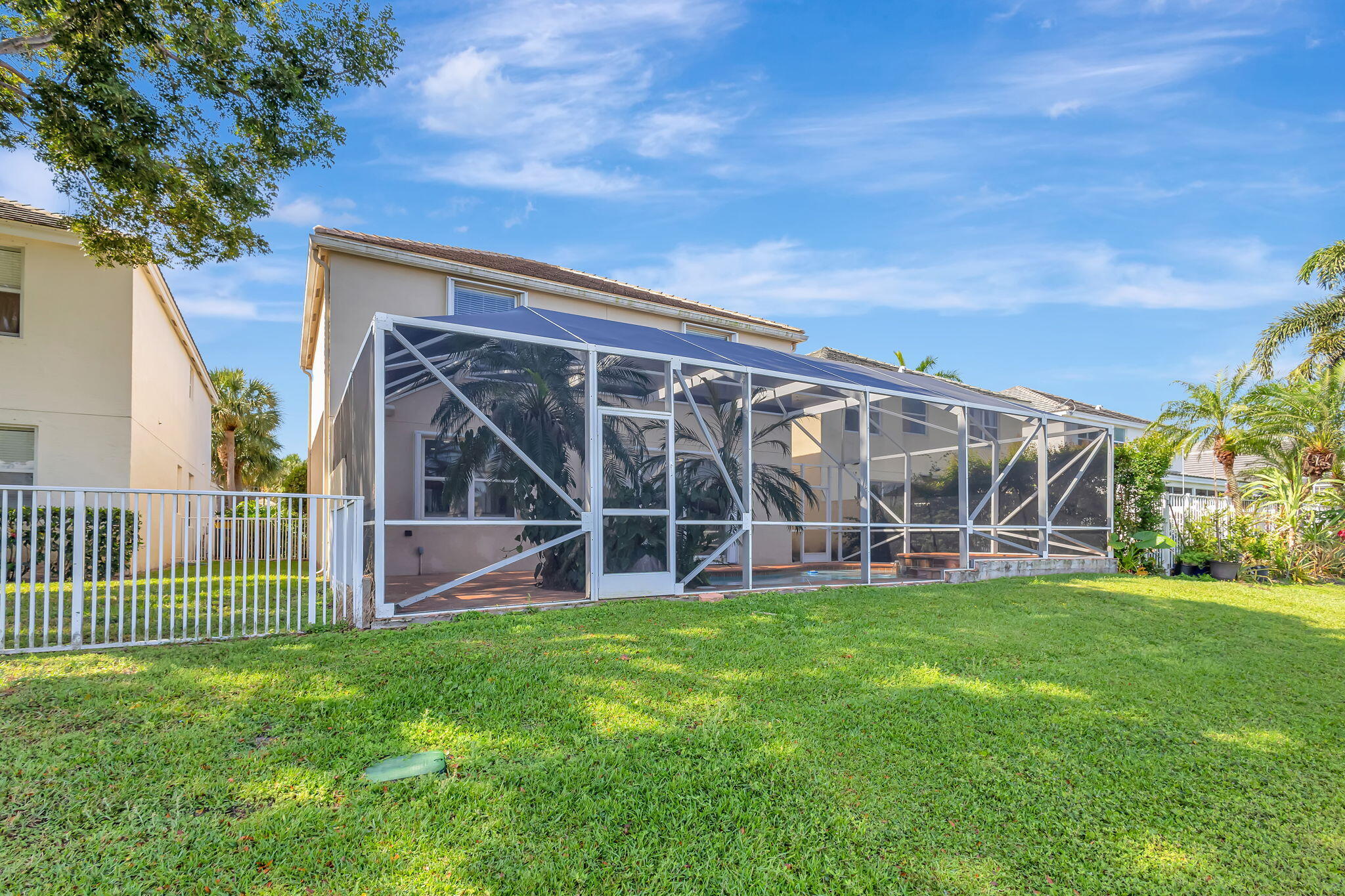119 Canterbury Place