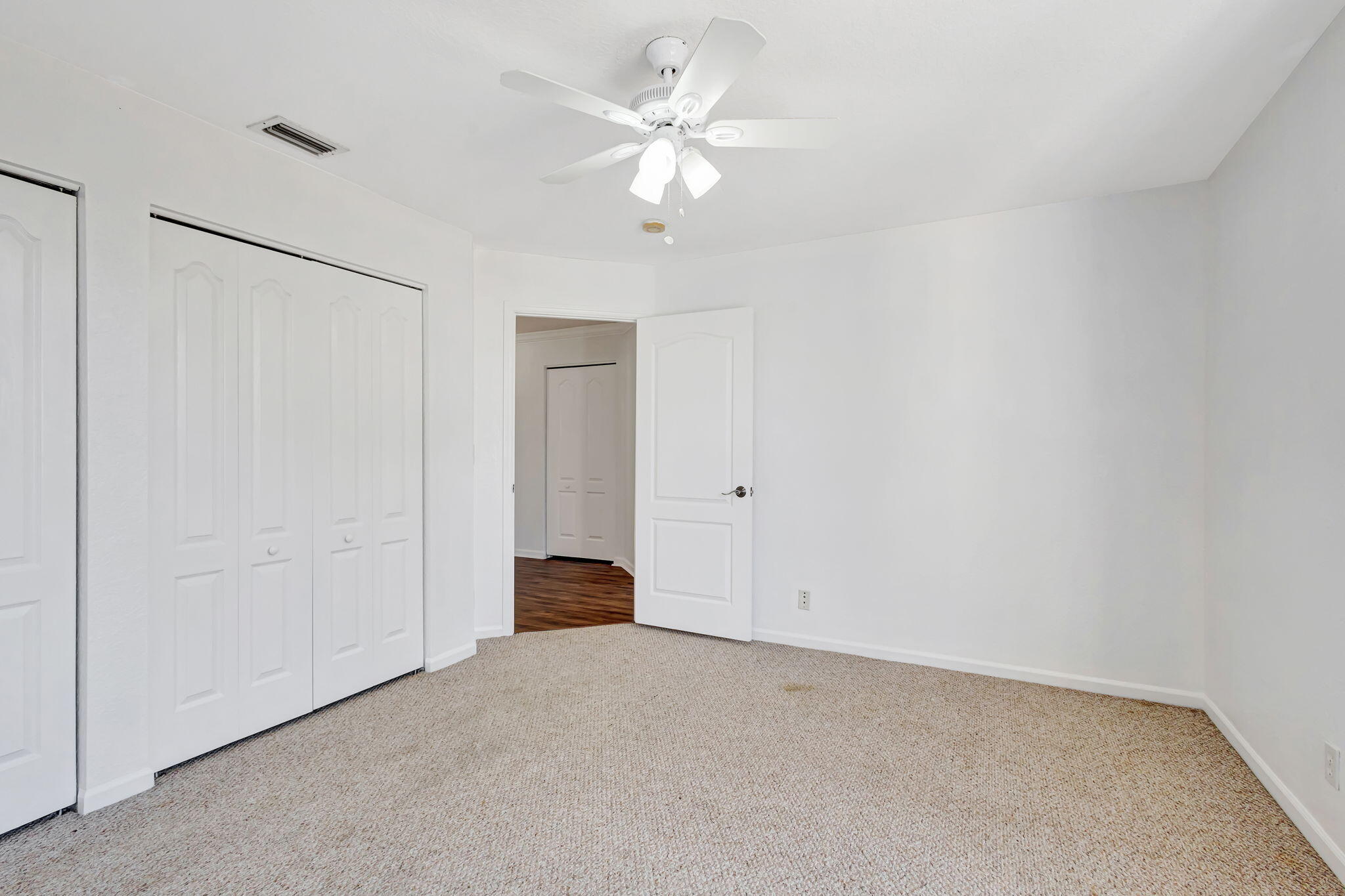 119 Canterbury Place