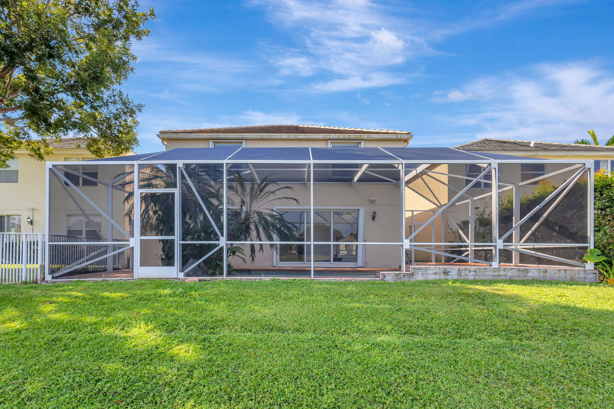 119 Canterbury Place