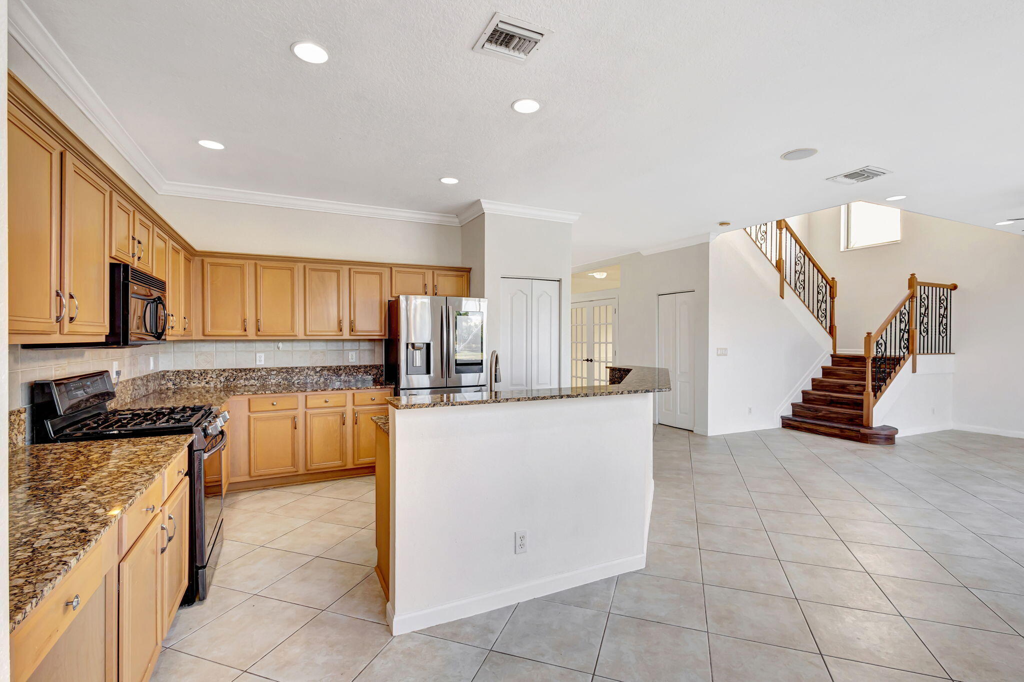 119 Canterbury Place