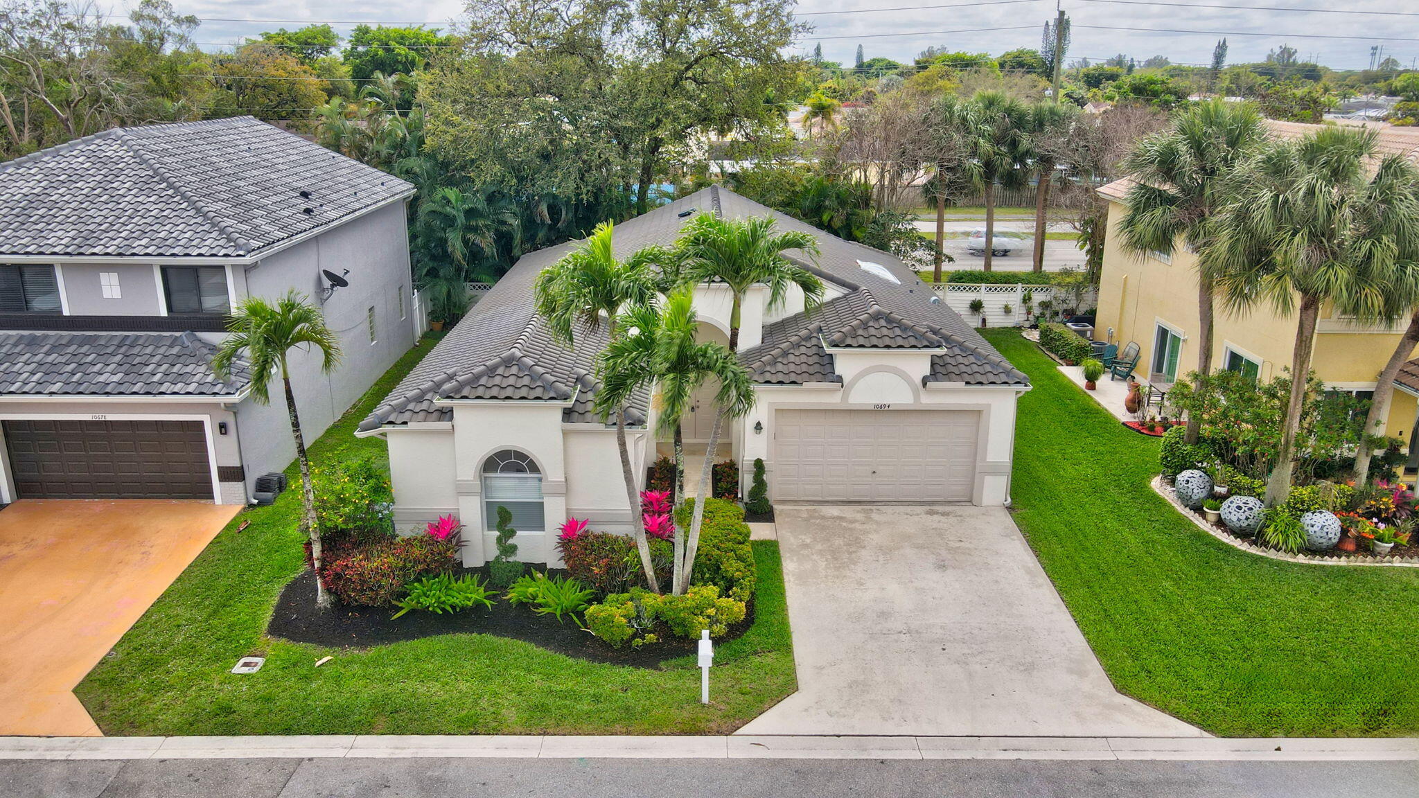 10694 Palm Spring Drive