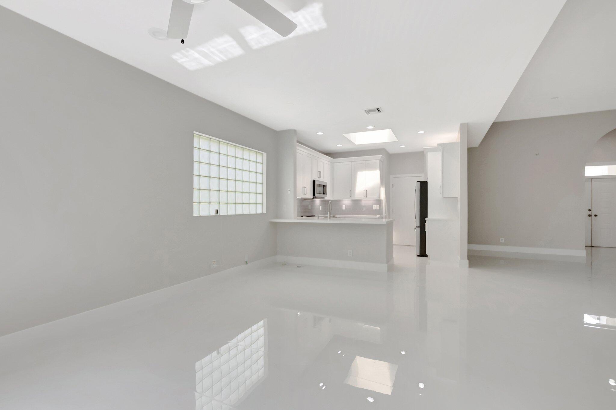 10694 Palm Spring Drive