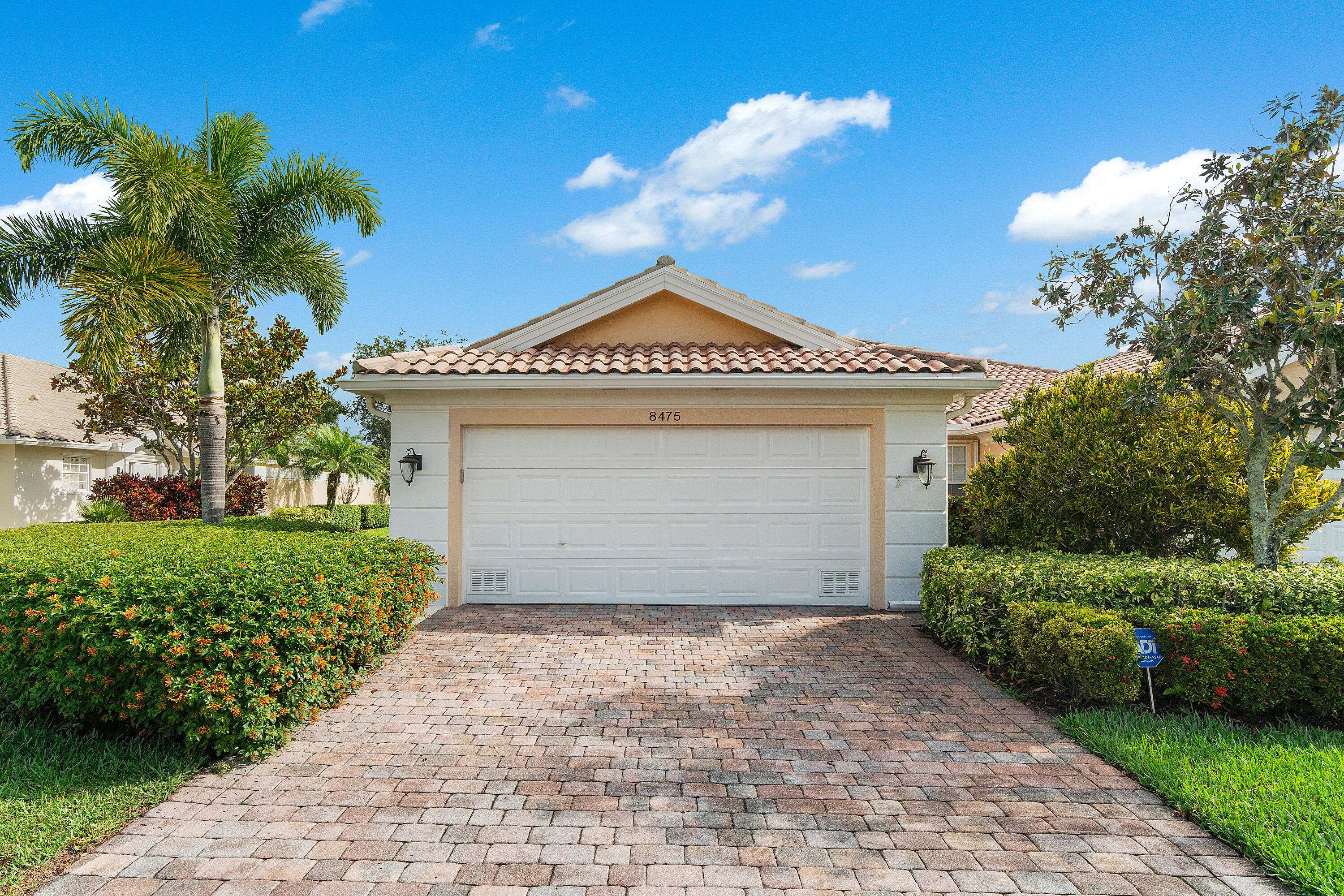 8475 Quito Place
