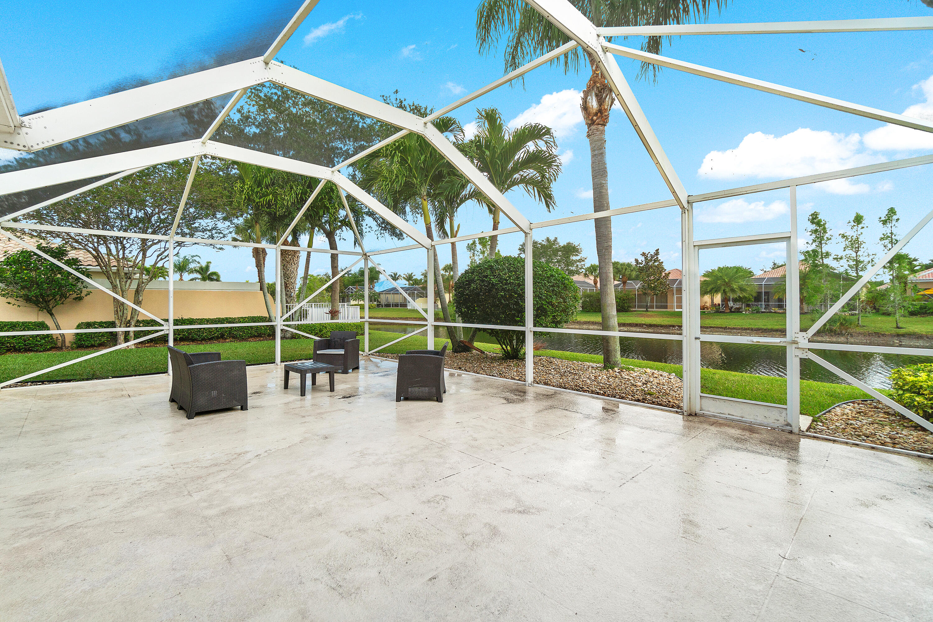 8475 Quito Place