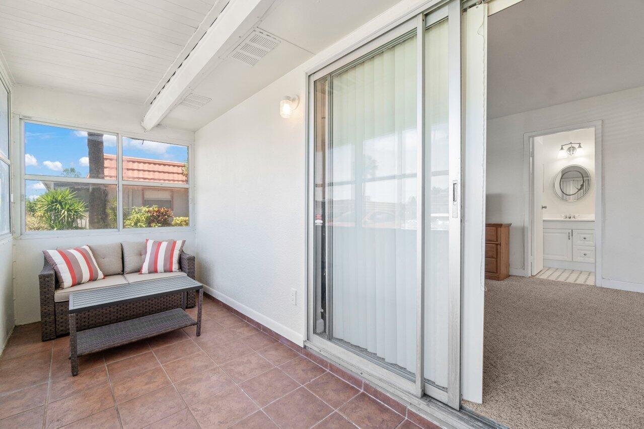 266 Seville L