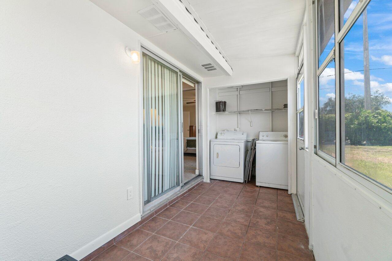 266 Seville L