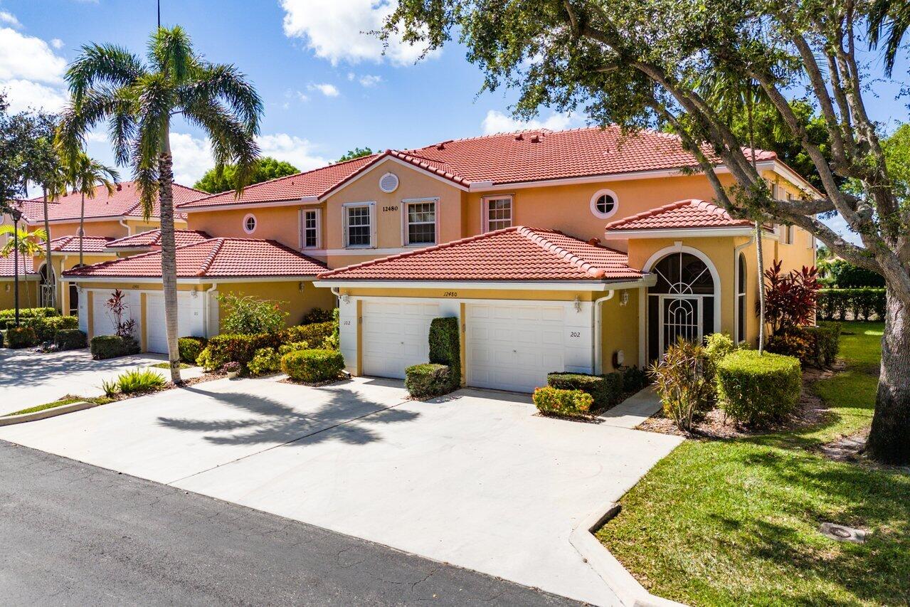 12480 Crystal Pointe Drive 102