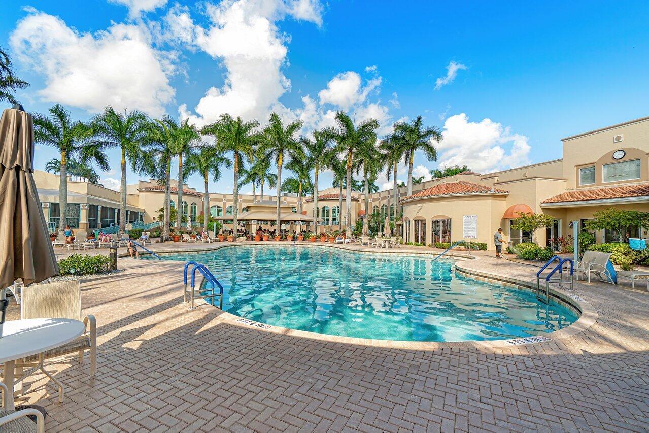 12480 Crystal Pointe Drive 102