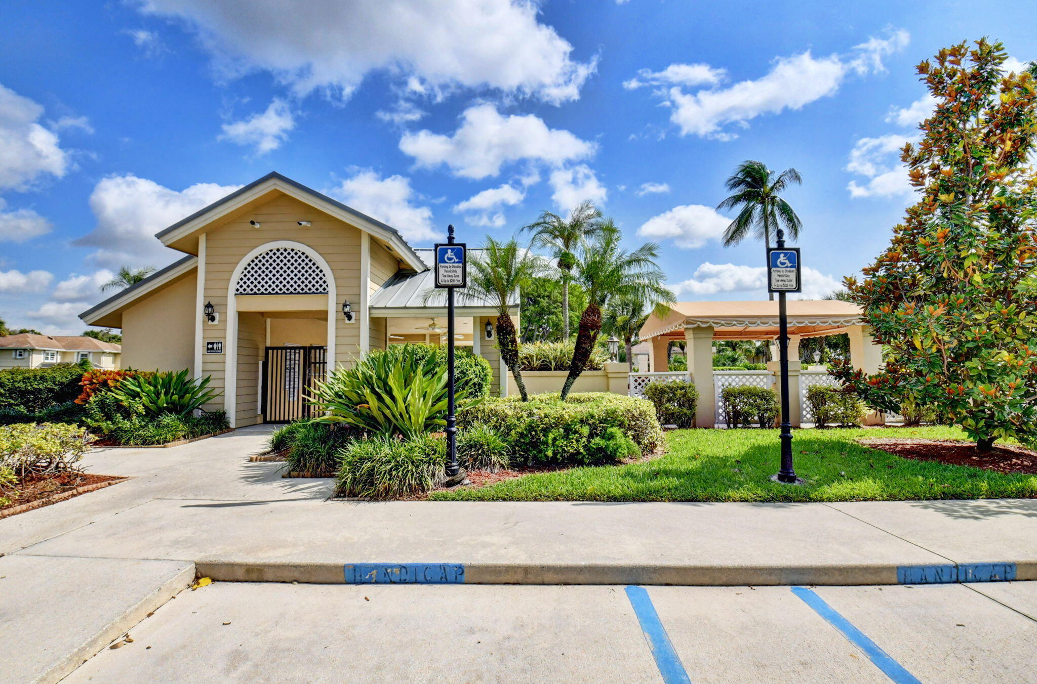 6501 Dryden Court