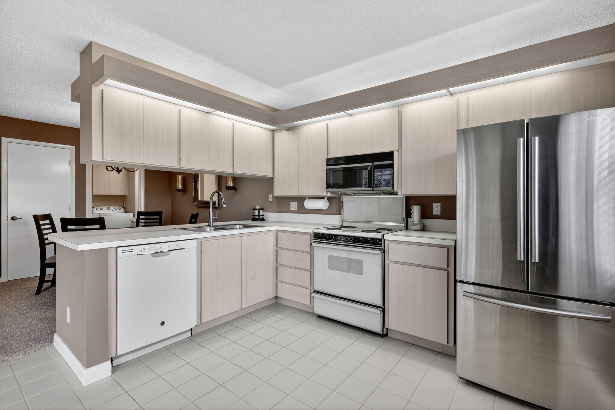 6501 Dryden Court