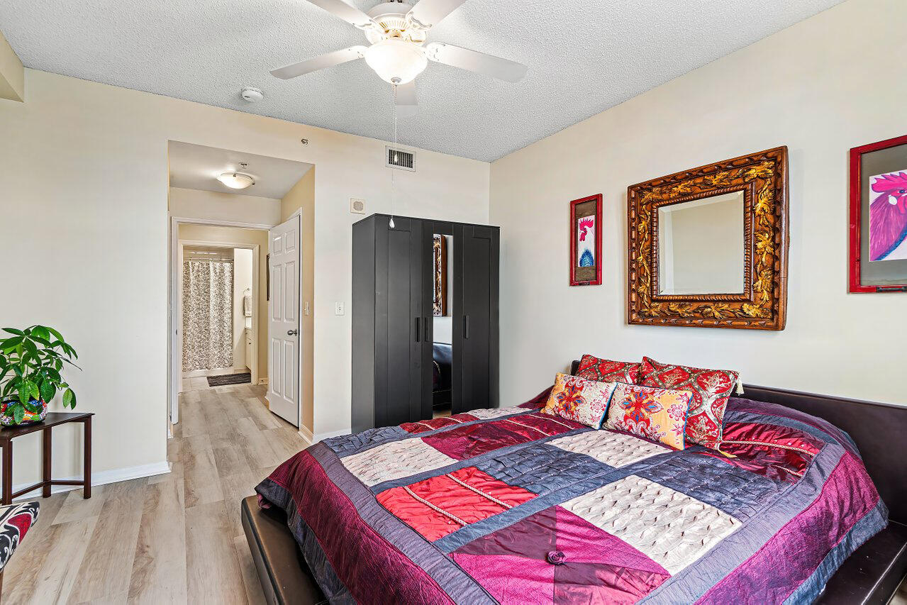 616 Clearwater Park Road 1206