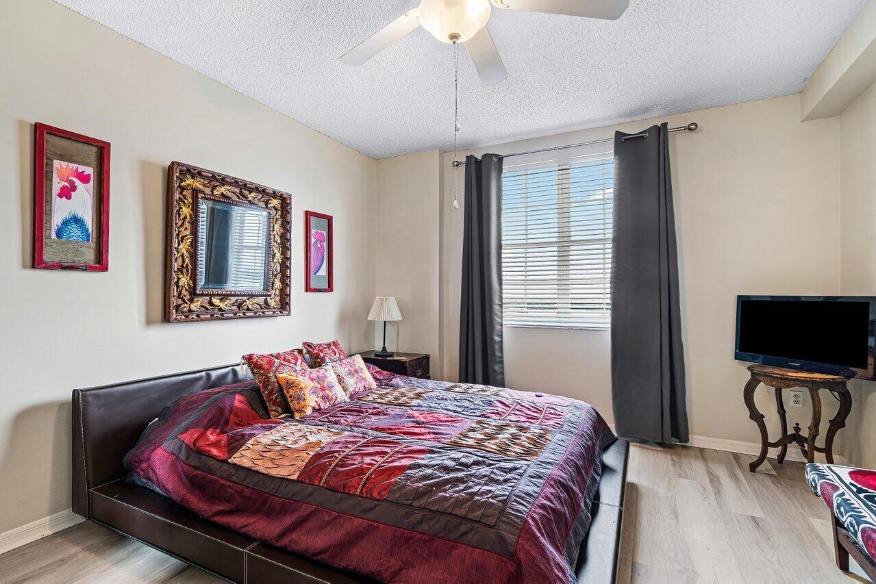 616 Clearwater Park Road 1206
