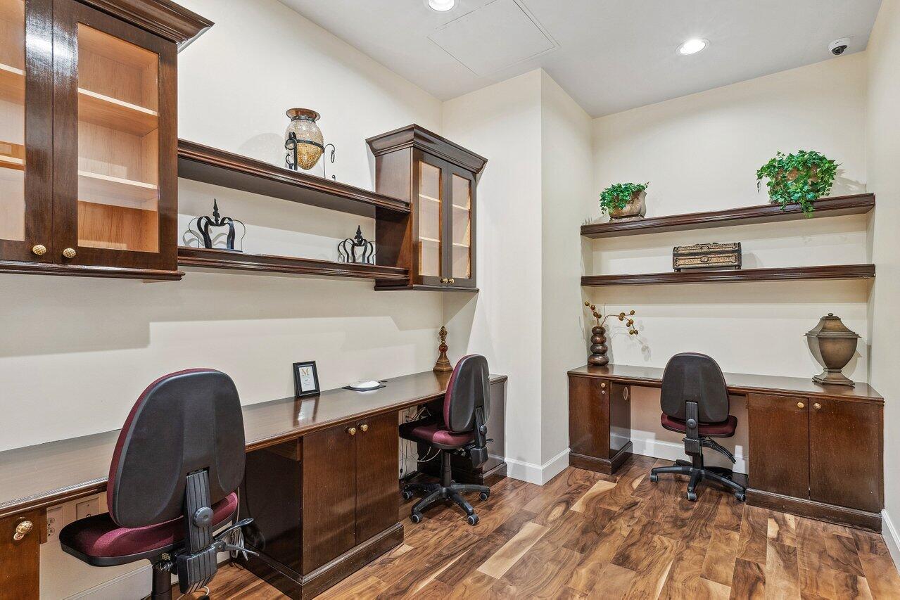 616 Clearwater Park Road 1206
