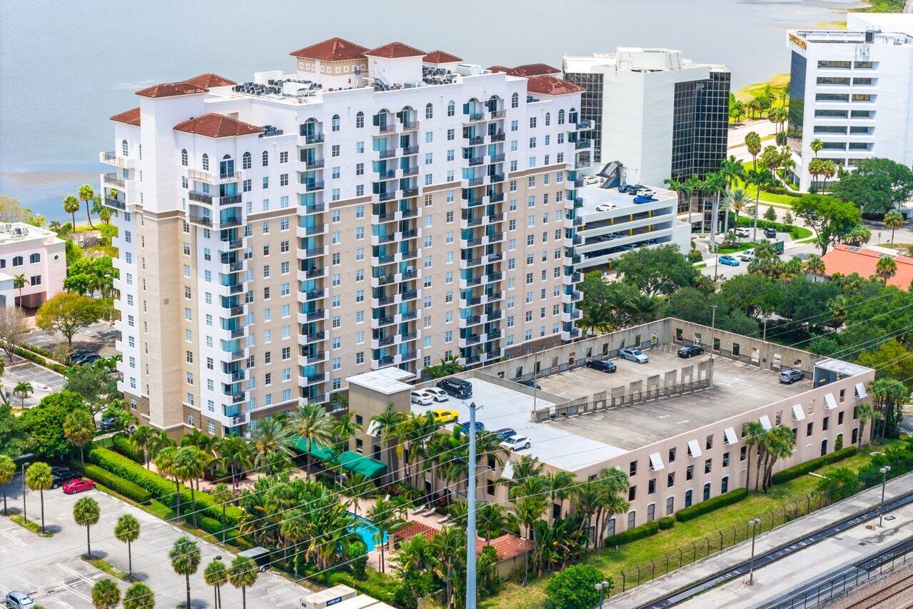 616 Clearwater Park Road 1206